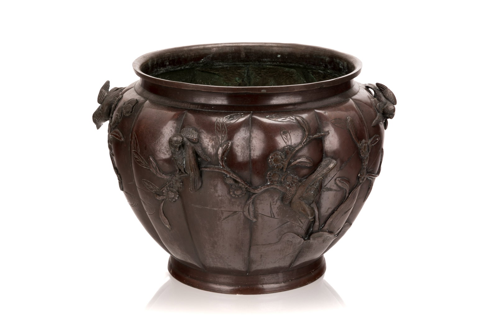 JAPANESE BRONZE JARDENIER: Scalloped body cast with applied birds, Japanese, Meiji period. H.: 24.2 cm (9 1/2 in.) Dia.: 33 cm (13 in.)