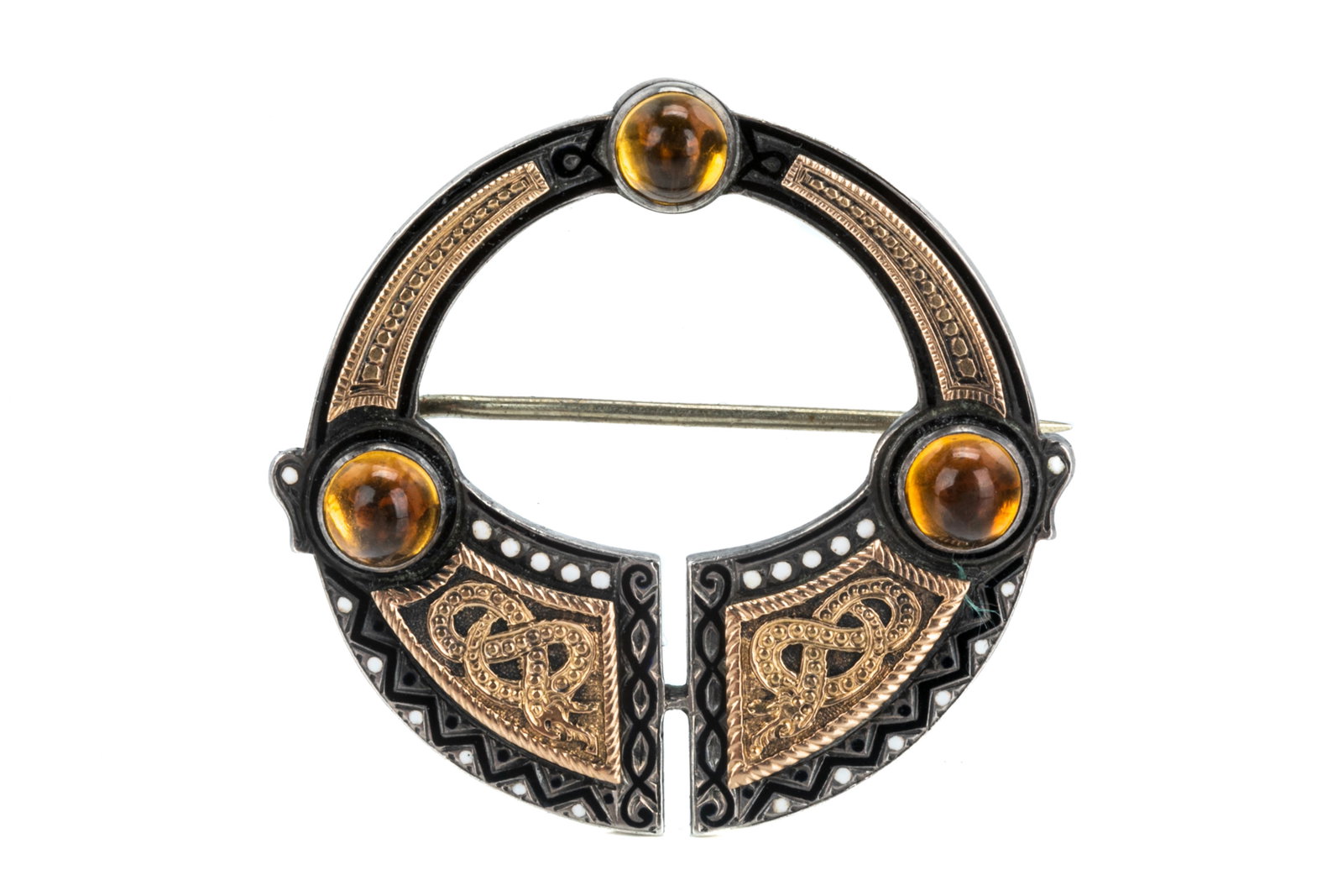 ANTIQUE SCOTTISH SILVER AND CITRINE BROOCH, 12.3g (1 of 2)
