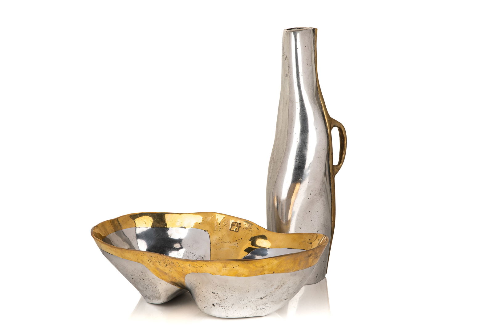 TWO DAVID MARSHALL MIXED METAL ITEMS: Mid-Century Modern mixed metal serving tray and vase by David Marshall. Both with monogram stamps to the rims. Spanish, circa 1970s. H. of pitcher: 44 cm (17 1/2 in.)