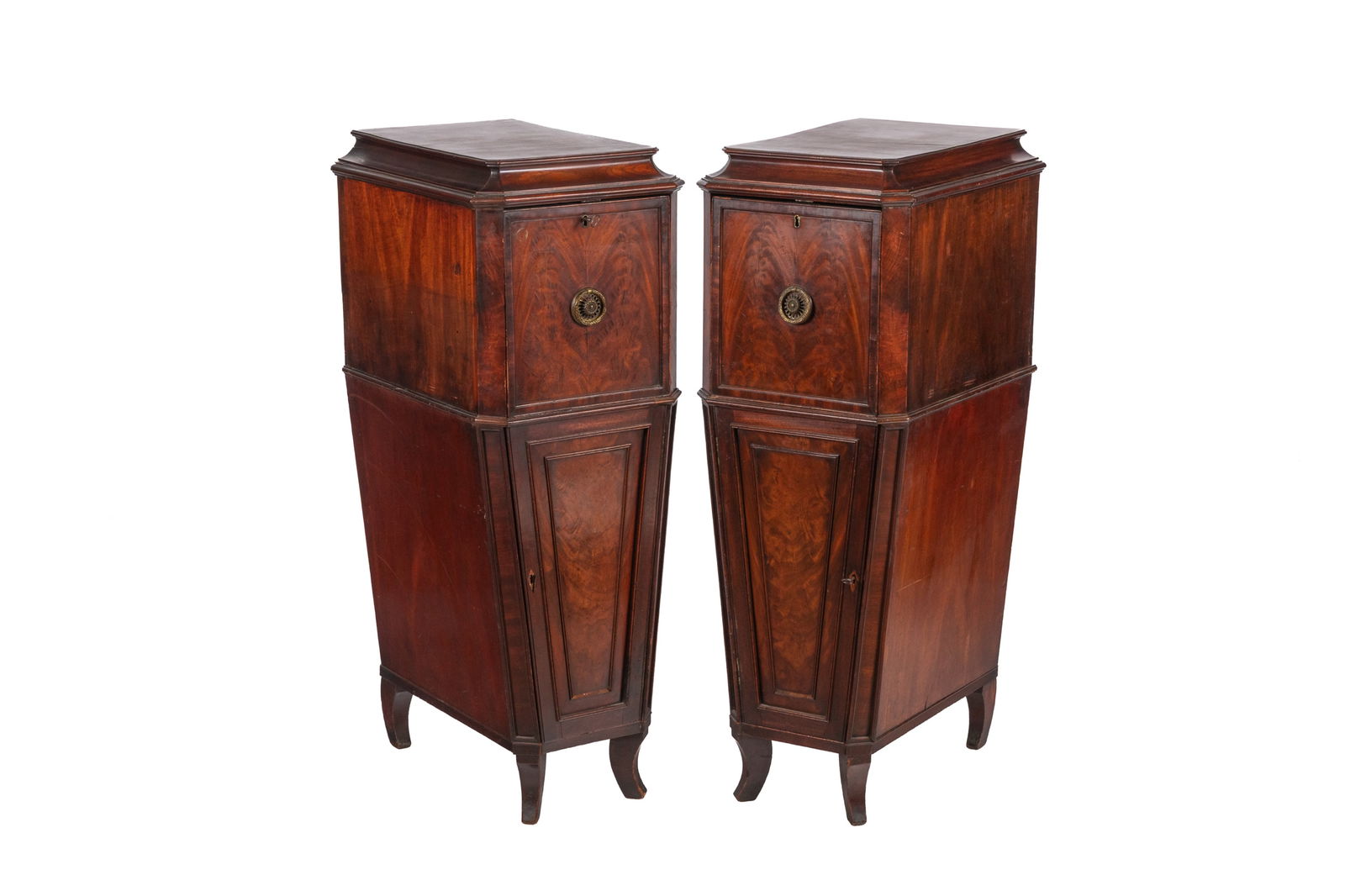 PAIR OF GEORGE III ENGLISH SIDEBOARD PEDESTALS (1 of 5)