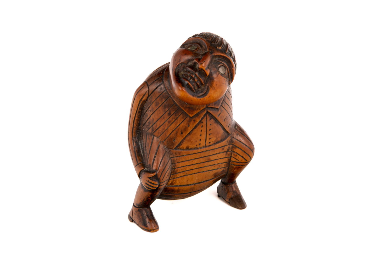 UNUSUAL SCOTTISH TREEN SNUFF BOX (1 of 6)