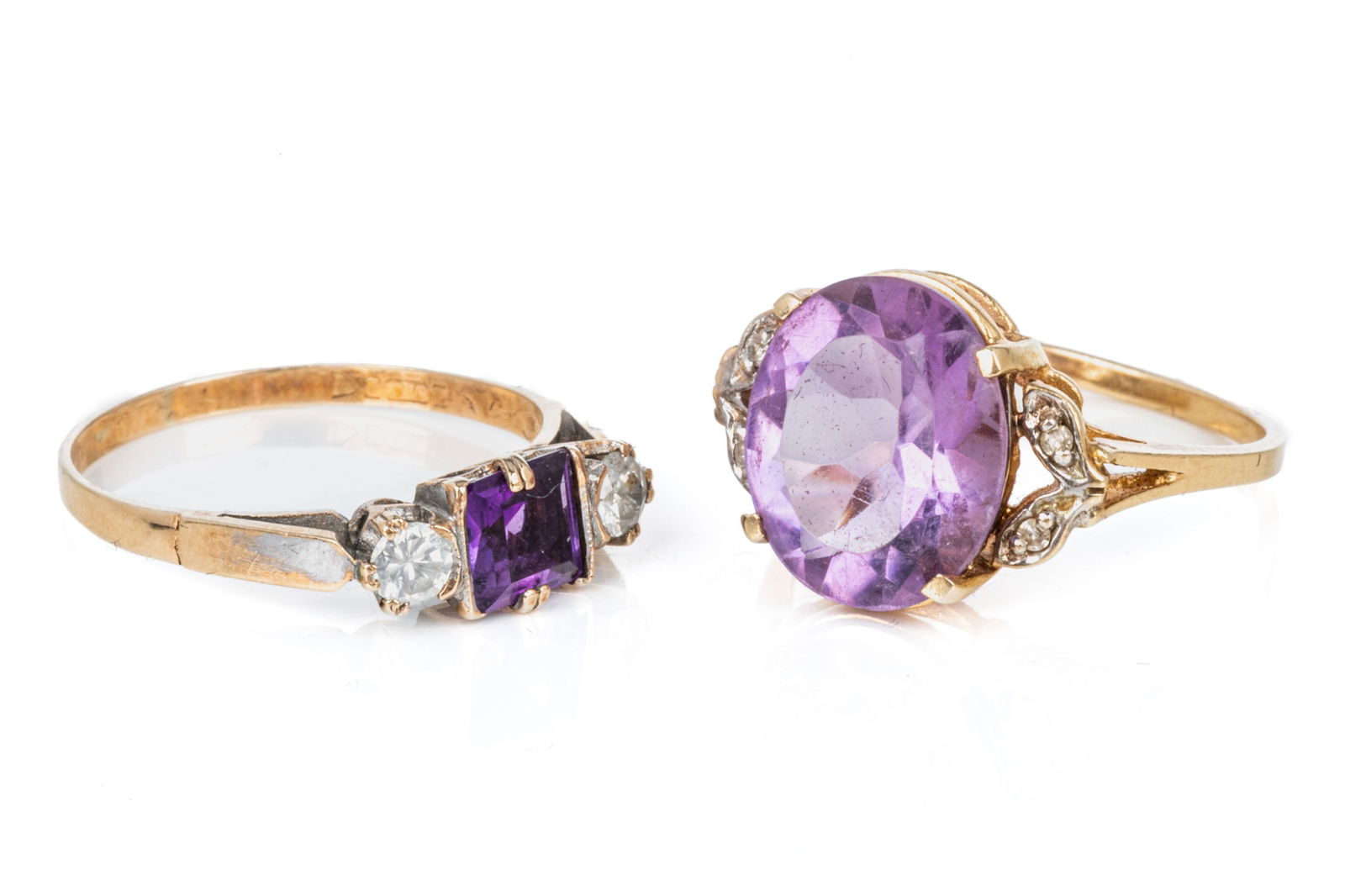 TWO GOLD, AMETHYST AND DIAMOND RINGS, 4.6g (1 of 4)