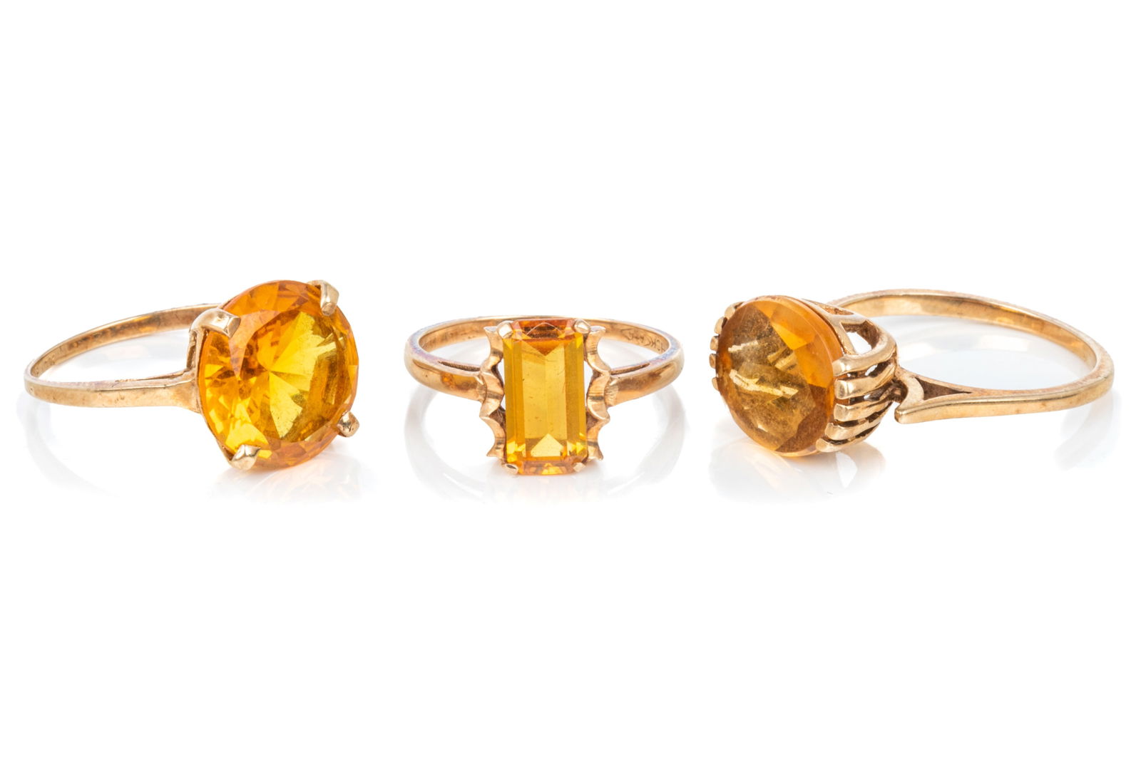 THREE YELLOW GOLD AND ORANGE GEM-SET RINGS, 8.4g (1 of 5)