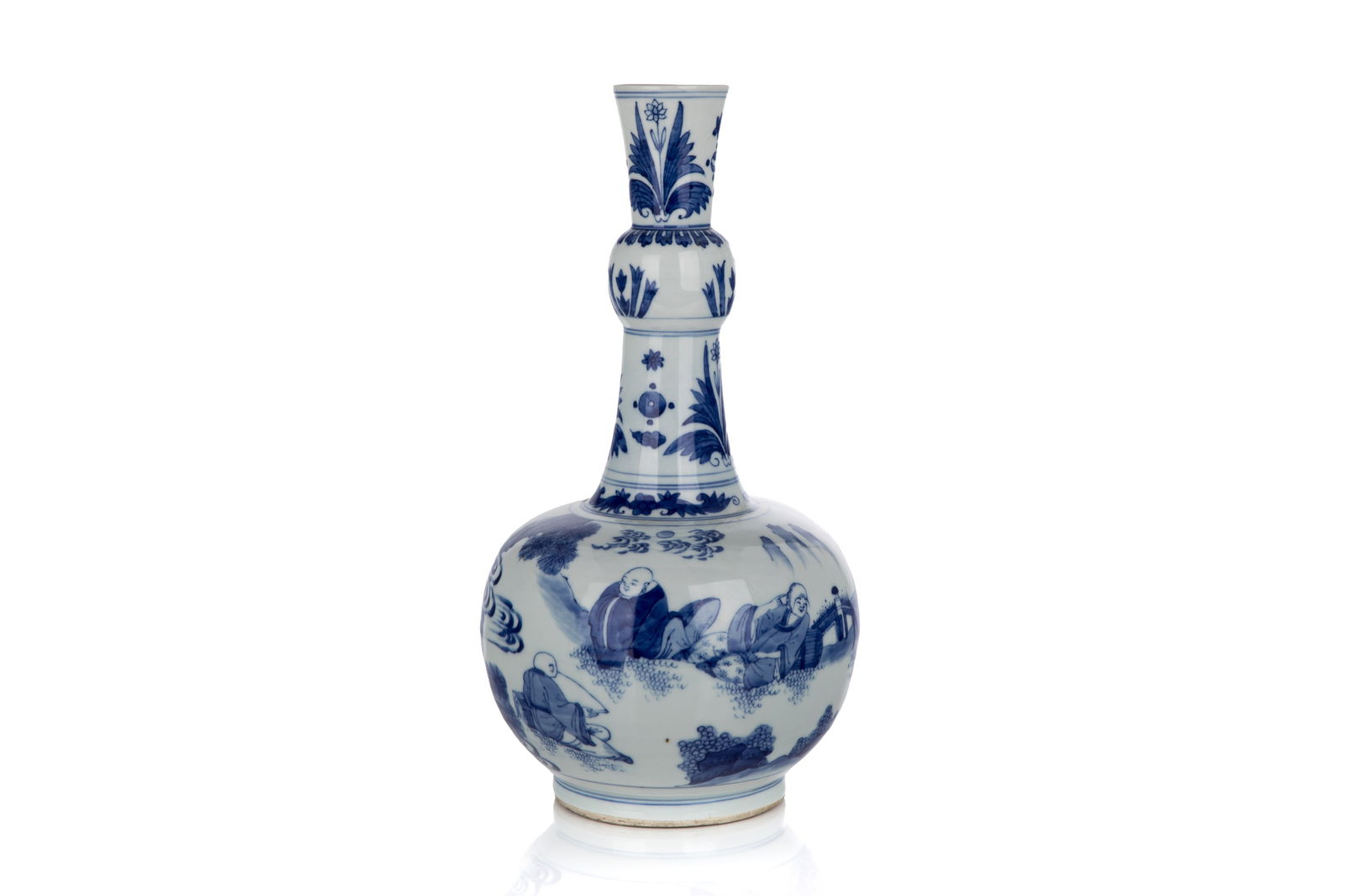 CHINESE BLUE & WHITE PORCELAIN GARLIC MOUTH VASE (1 of 6)