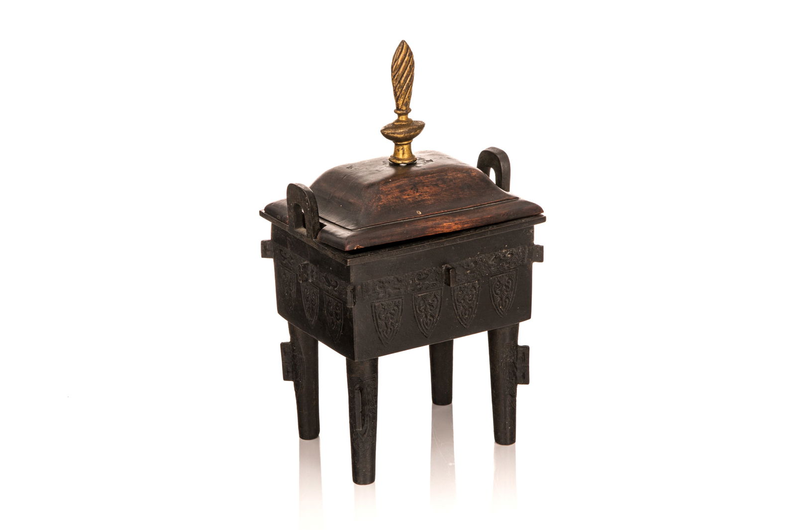 MING ARCHAISTIC BRONZE FANGDING CENSER (1 of 5)