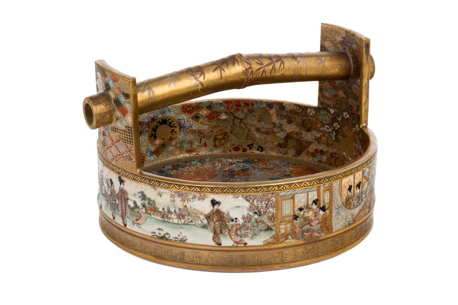 FINE JAPANESE SATSUMA POTTERY BUCKET VASE (1 of 2)