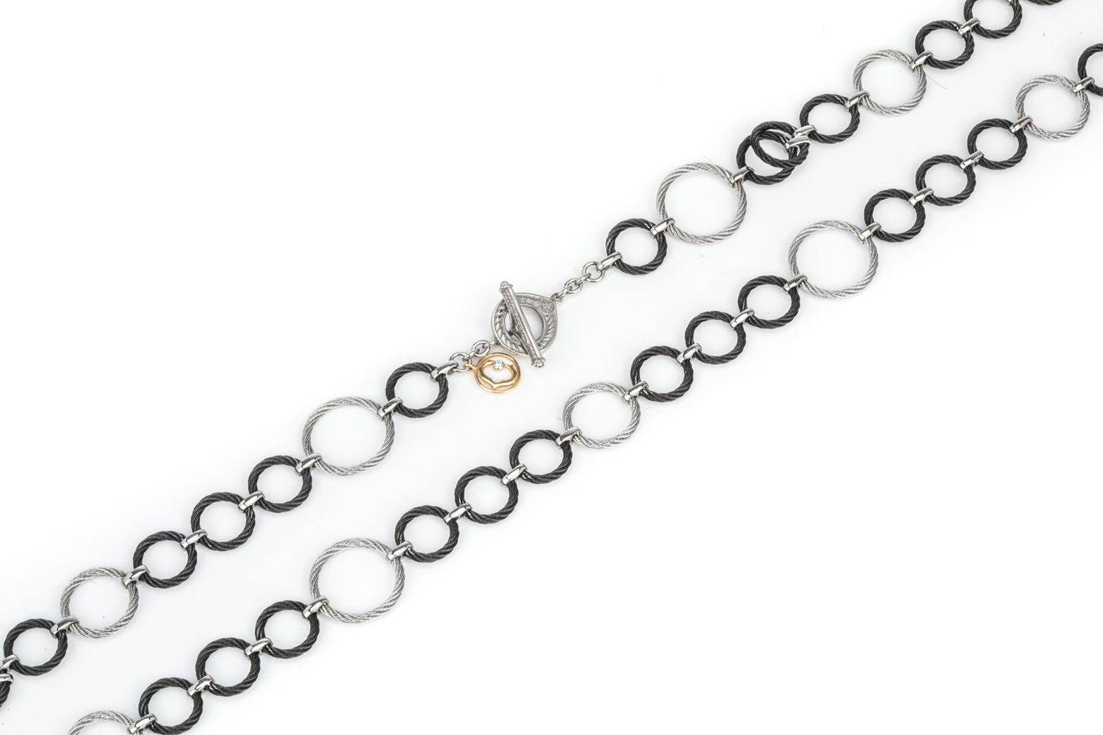 CHARRIOL SILVER CABLE LOOP NECKLACE, 28.5g: In silver and oxidized silver.