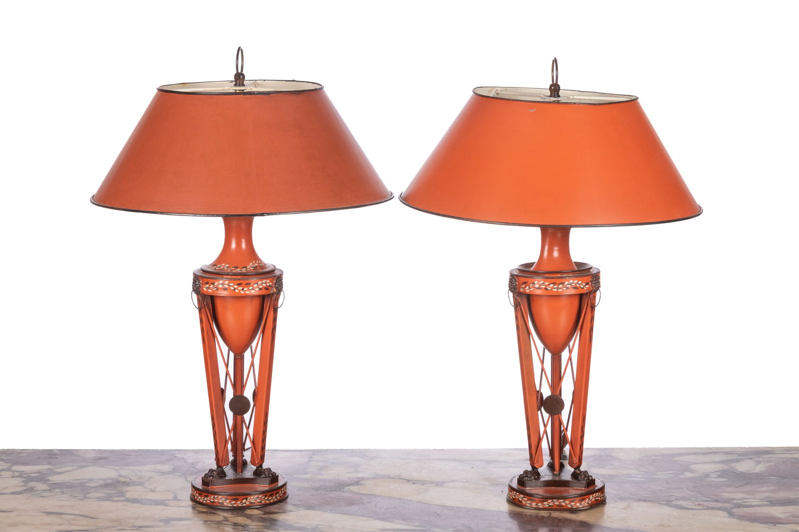 PAIR OF VINTAGE TOLEWARE PAINTED TABLE LAMPS (1 of 1)