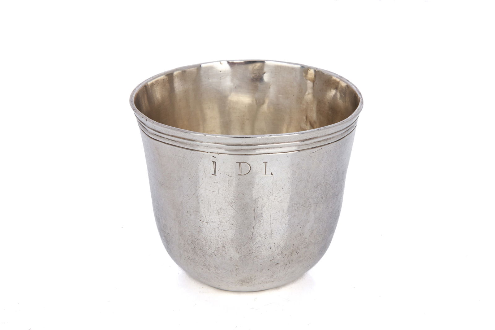 PAUL LAMBERT CANADIAN SILVER TUMBLER CUP, 67.5g: Tapering beaker form with ribbed rim and period 18th C initials JDL. Maker Paul Lambert, 18th C Lower Canada, Quebec. H 2 1/4" (5.5cm), Weight 67.5g