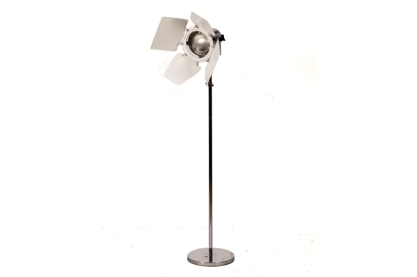 VINTAGE METAL COLORTRAN FLOOR LAMP (1 of 3)