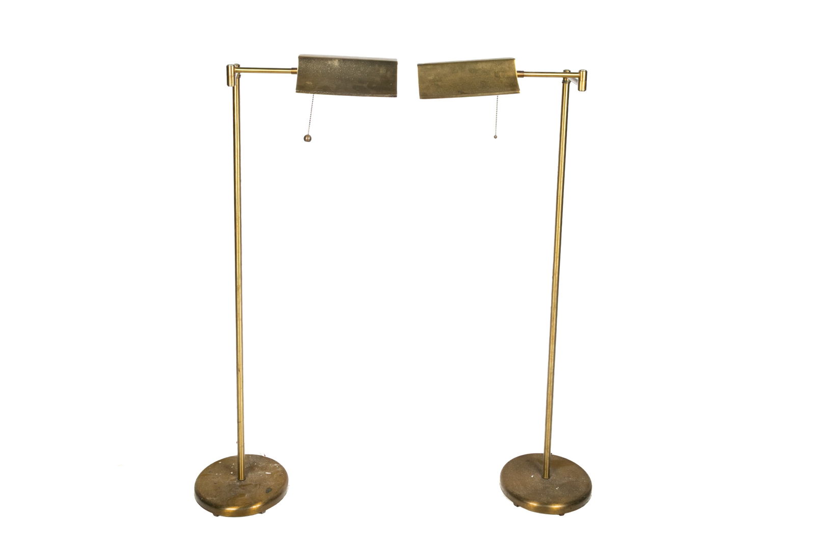 PAIR OF VINTAGE BRASS FLOOR LAMPS (1 of 3)