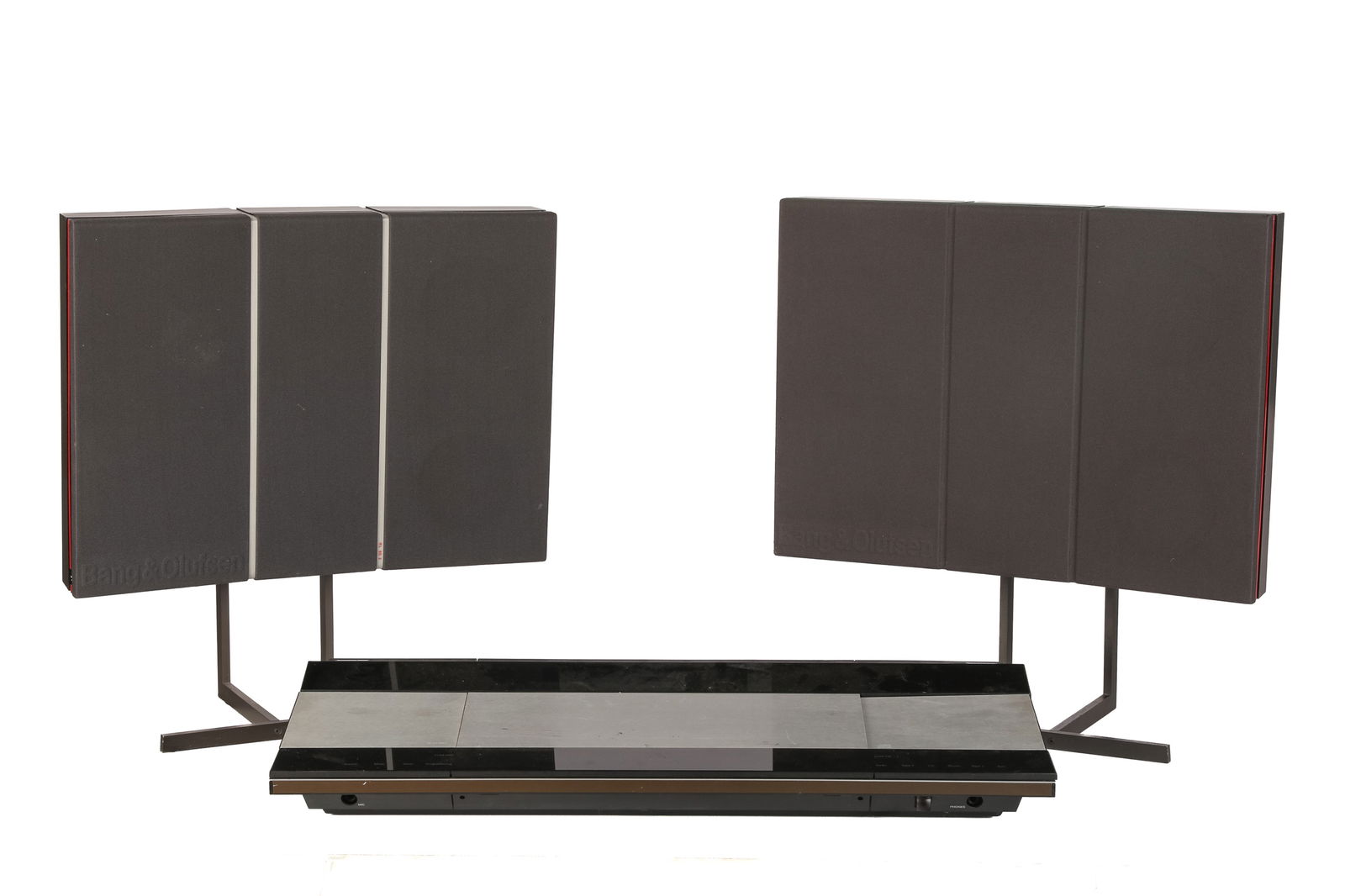 BANG & OLUFSEN TURNTABLE AND SPEAKERS (1 of 3)