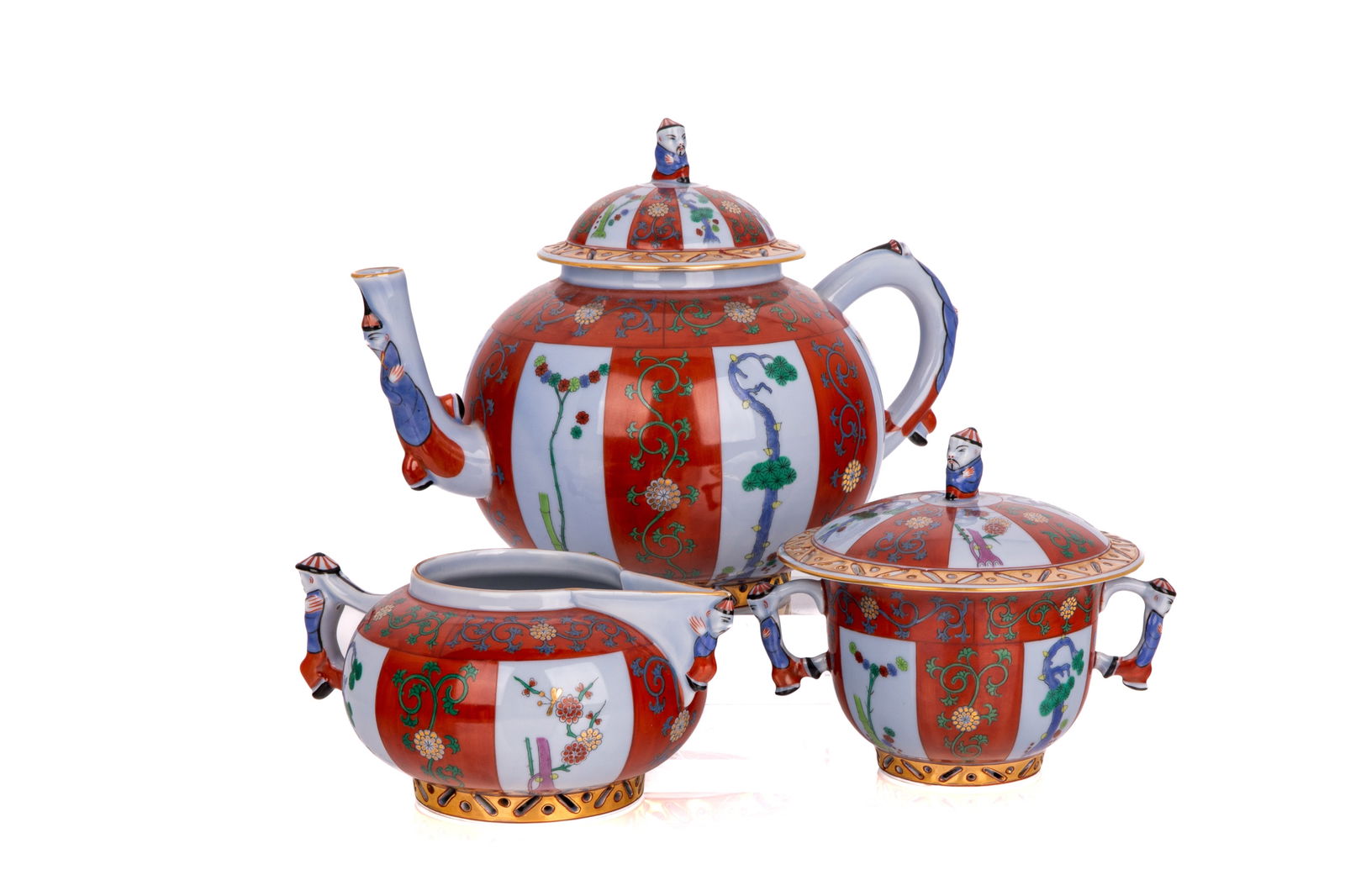 HEREND 'RED DYNASTY' PATTERN THREE PC TEA SERVICE (1 of 3)