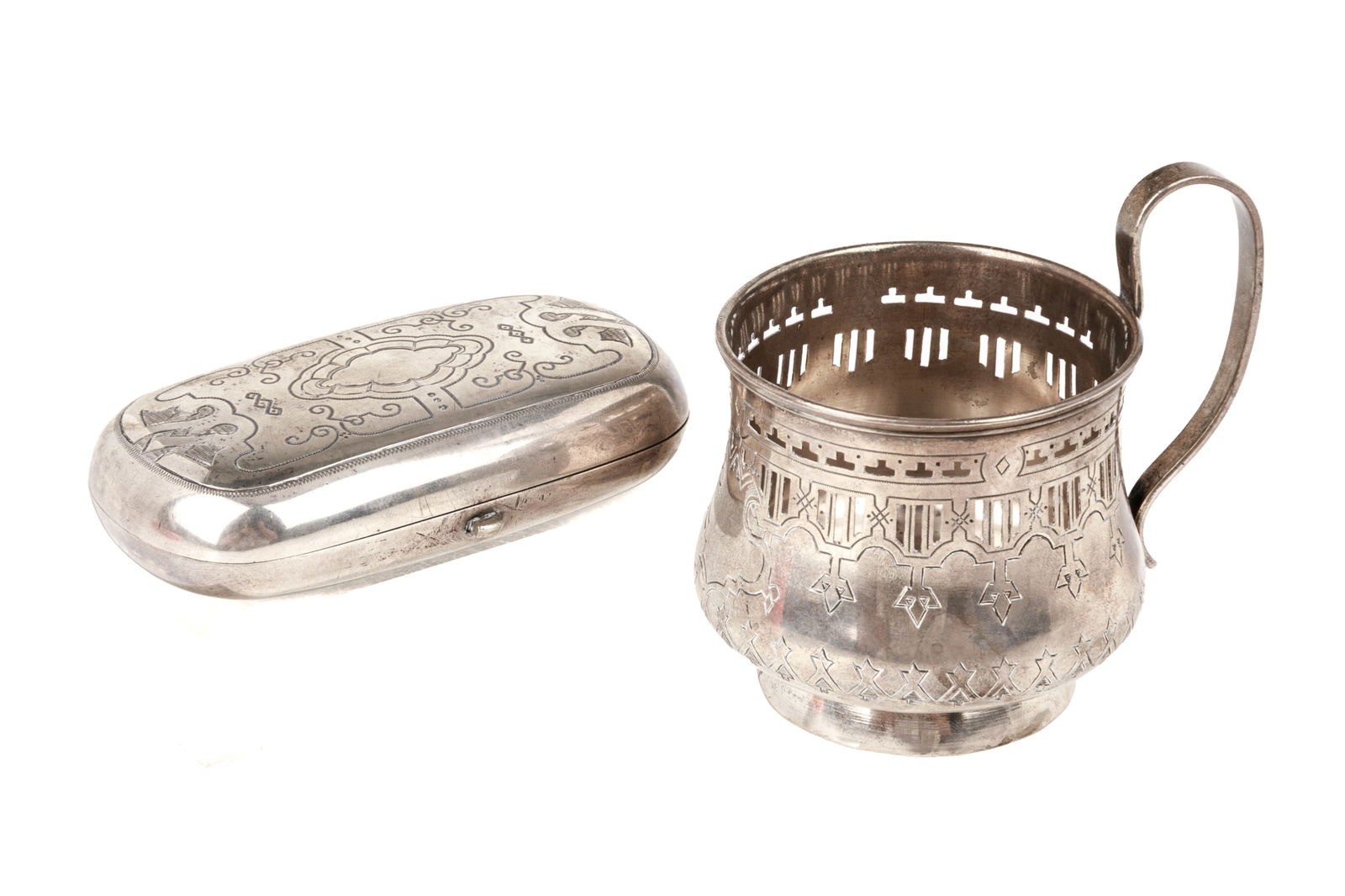 RUSSIAN SILVER SNUFF BOX & TEA GLASS HOLDER, 204g (1 of 6)