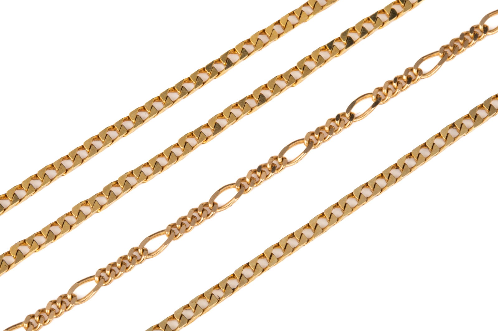 10K GOLD CHAIN & BRACELETS 10g: 10K yellow gold square curb chain and bracelet measuring 18 and 7 inches long 10K yellow gold figaro link bracelet measuring 7 inches long10 grams