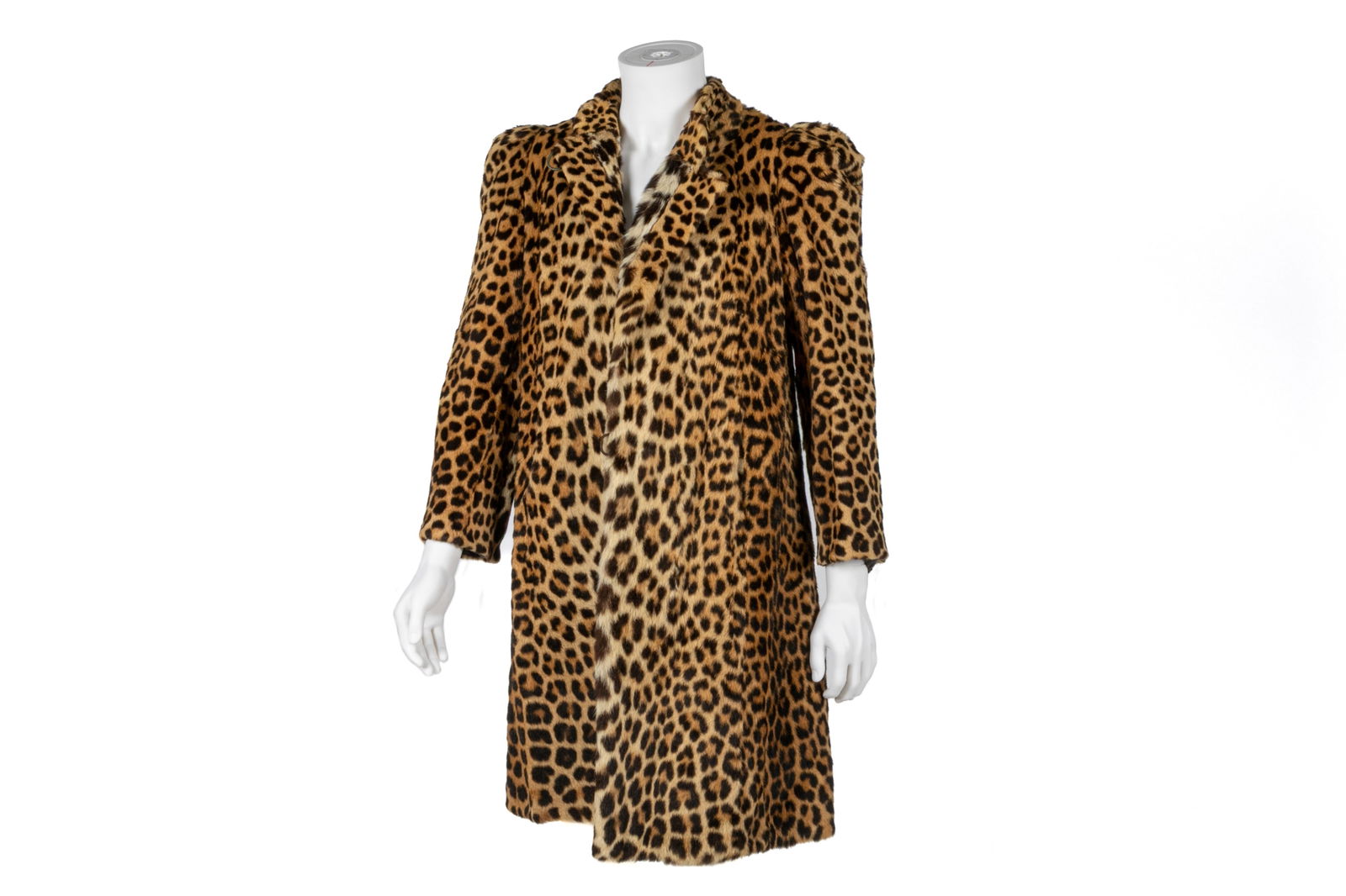 VINTAGE LEOPARD FUR JACKET (1 of 3)