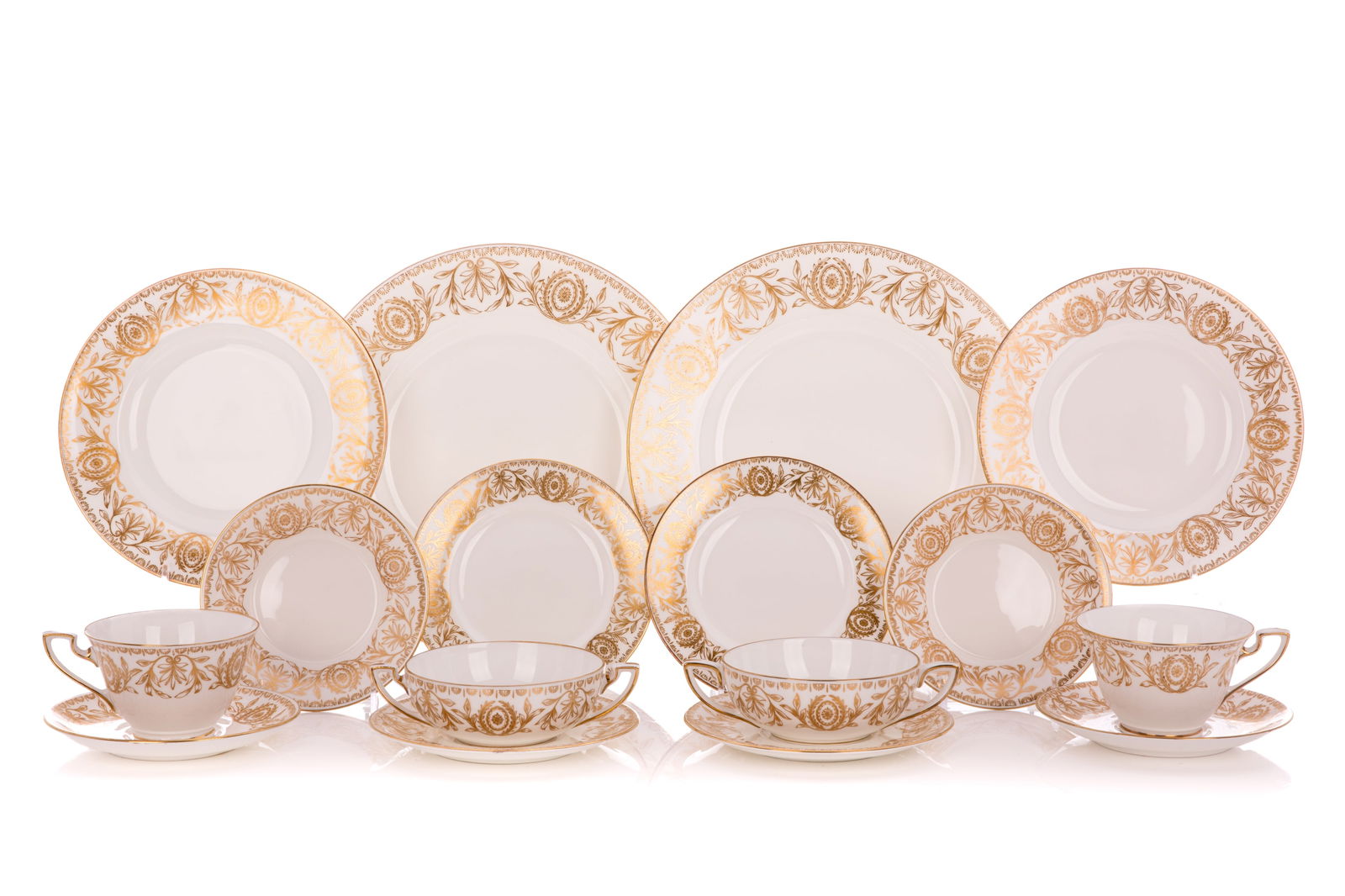 ROYAL WORCESTER 'POMPADOUR' DINNER SERVICE (1 of 3)