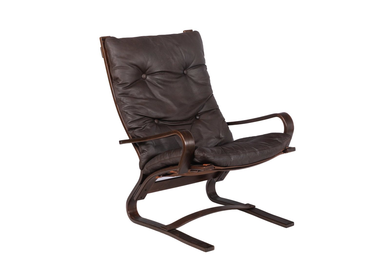 MID CENTURY DANISH BENTWOOD LOUNGE CHAIR: H 40" x W 37" x D 31"