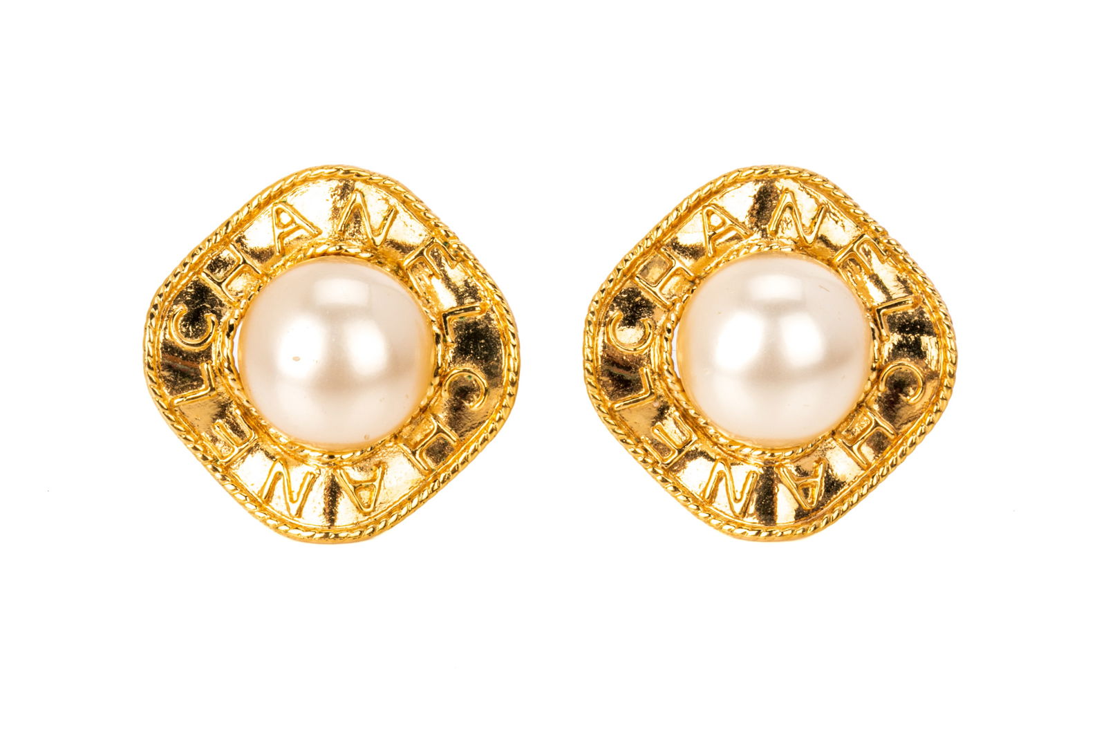 CHANEL MADE IN FRANCE EARRINGS (1 of 3)