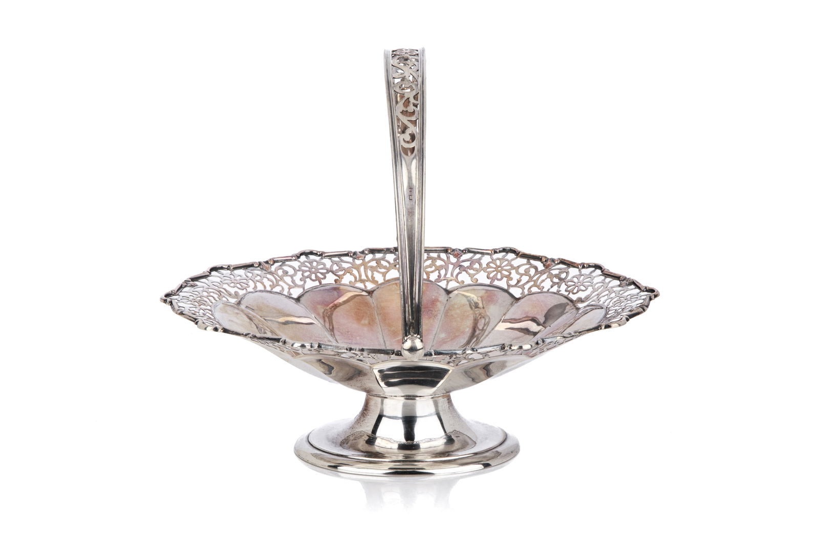 ENGLISH PIERCED SILVER BASKET, 225g (1 of 4)