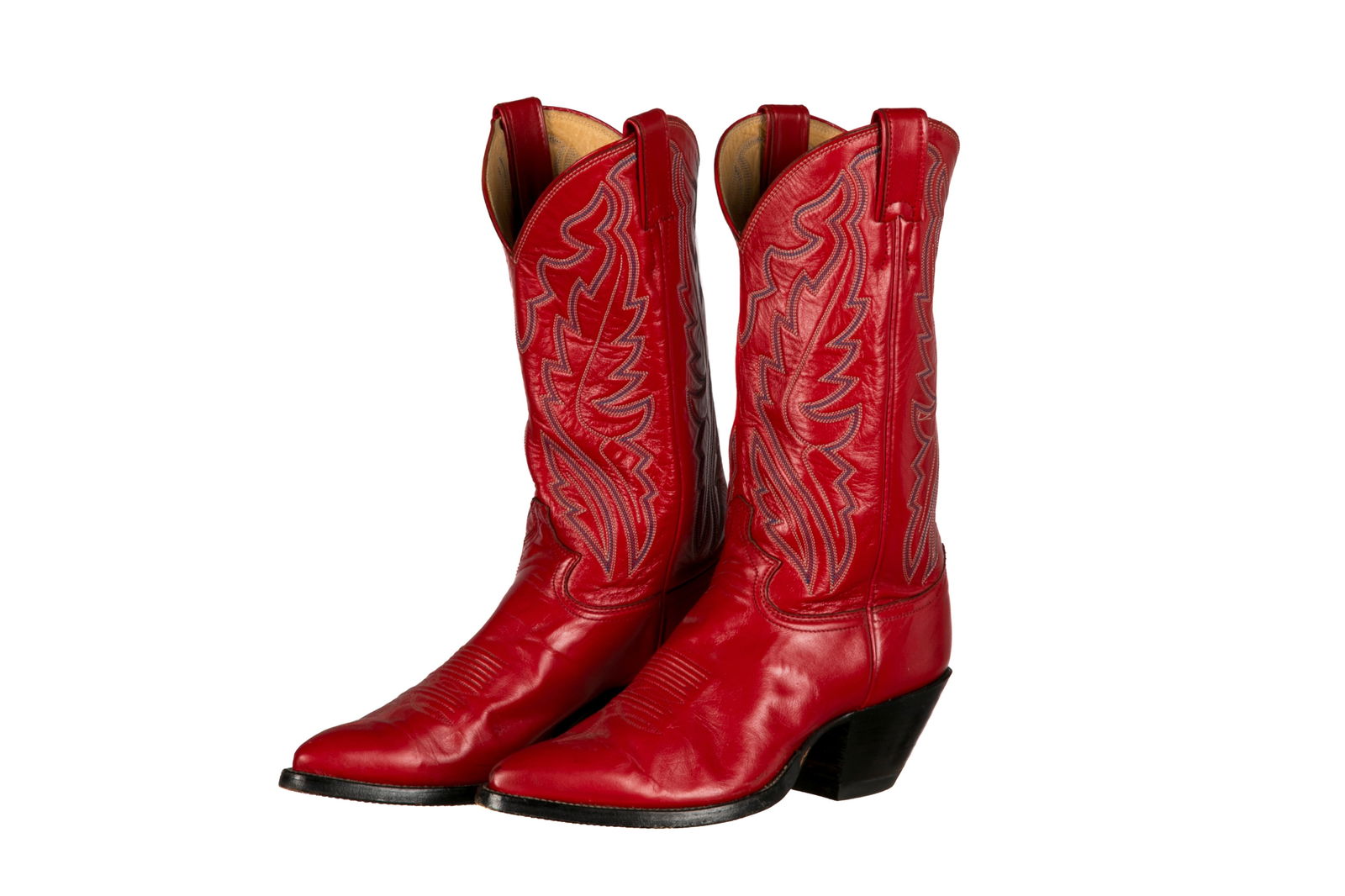 VINTAGE RED LEATHER BOOTS (1 of 4)