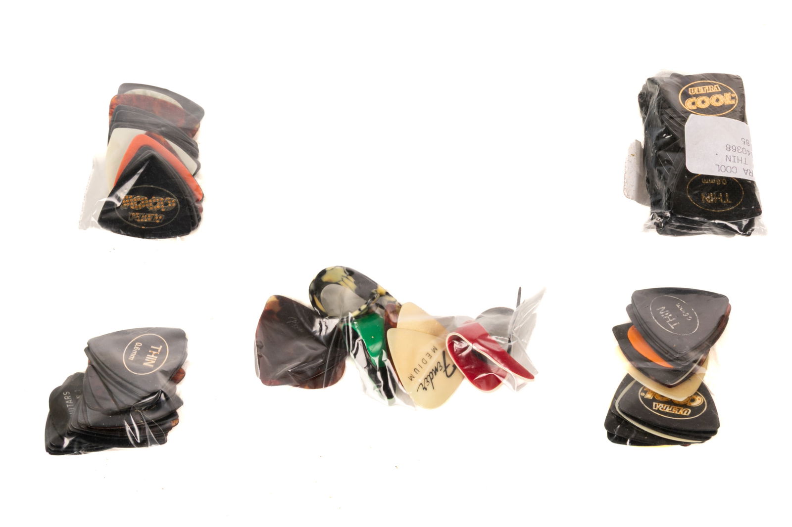 LOT OF GORDON'S GUITAR PICKS (1 of 1)