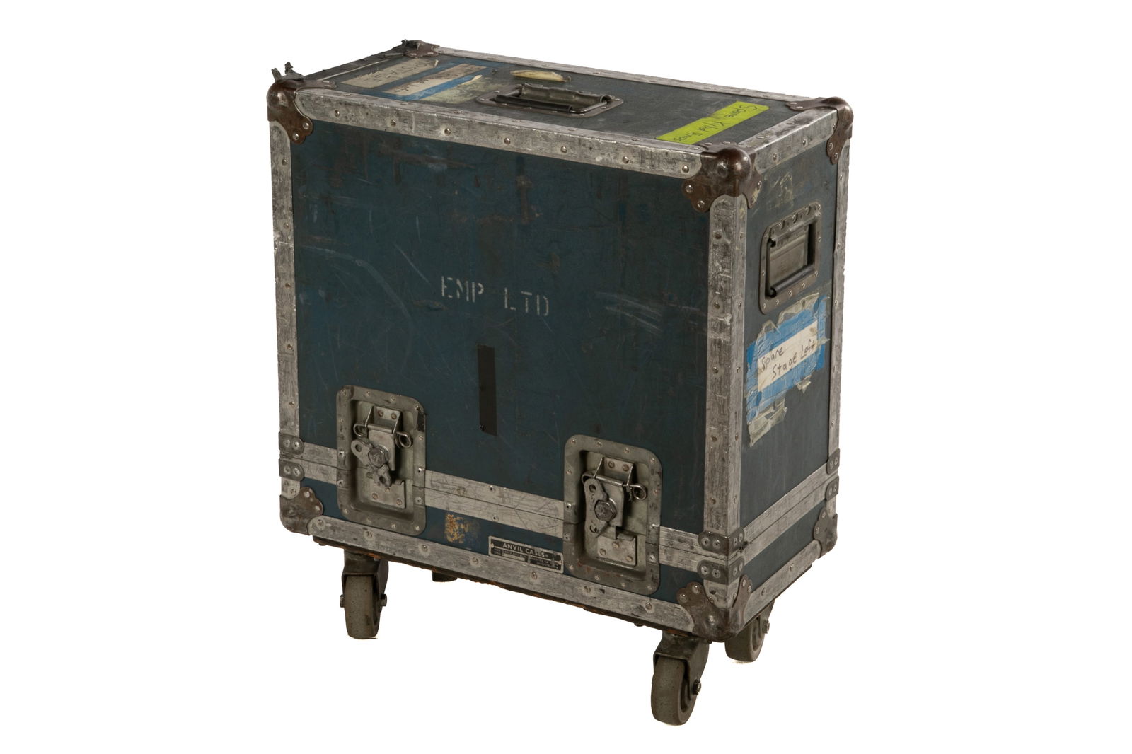 VINTAGE EMPTY UTILITY CASE ON WHEELS (1 of 3)