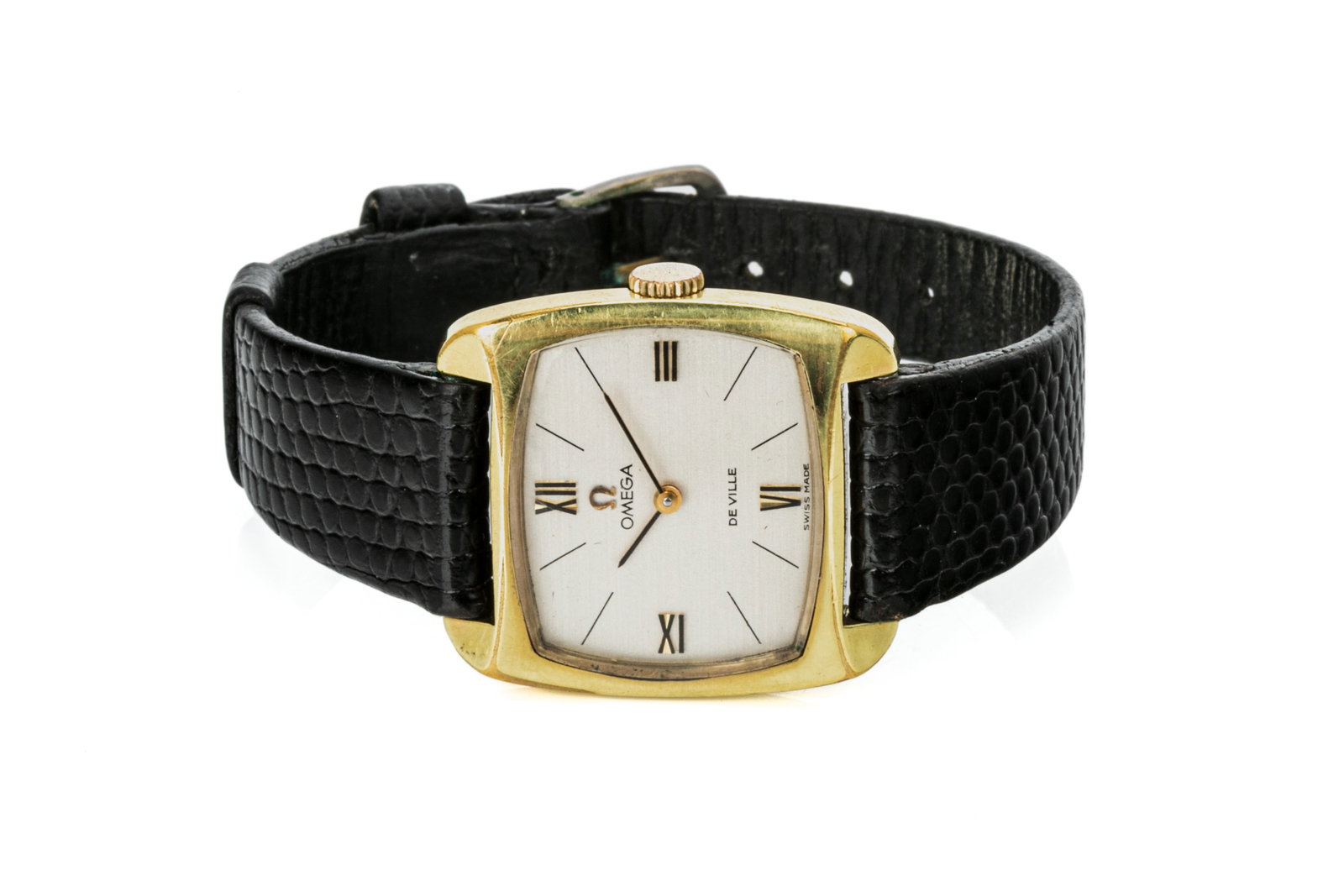 LADIES 1967 OMEGA DE VILLE 511.305 MECHANICAL: Vintage 1967 Ladies Omega De Ville model 511.305, case measuring 25.1mm wide by 27.4mm long (lug to lug), plastic crystal, non-original unsigned crown, non-original black leather strap with steel tang