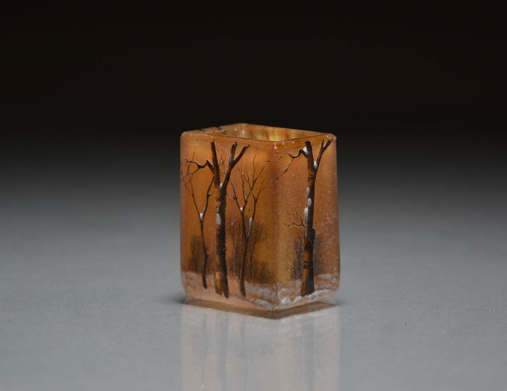 MINIATURE DAUM NANCY CAMEO VASE: Orange ground with painted winter landscape in cameo (minor repair), signed with Cross of Lorraine. H 4 cm. (1 5/8 in.)