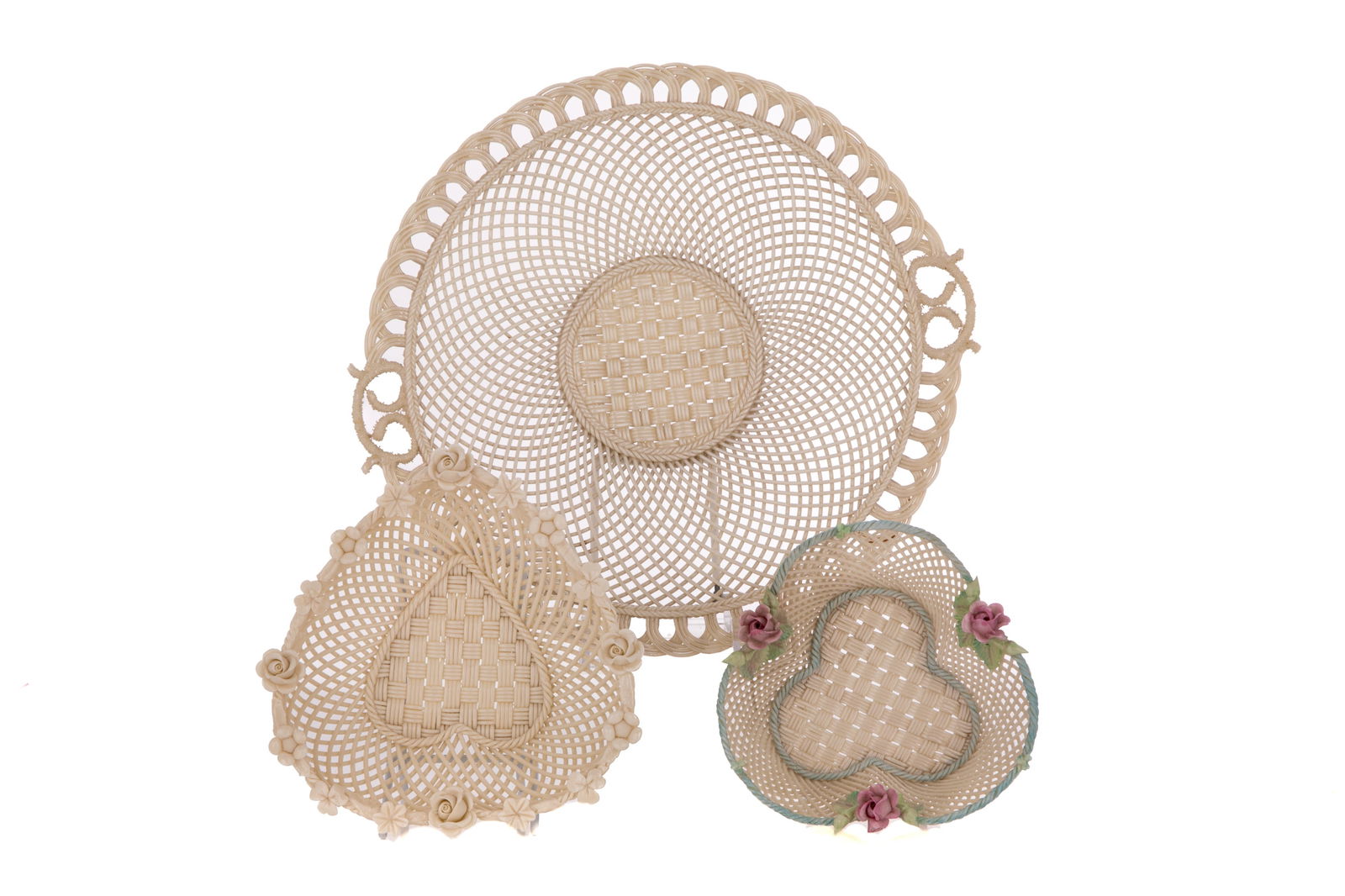 THREE BELLEEK PORCELAIN FOUR-STRAND SERVING ITEMS (1 of 2)