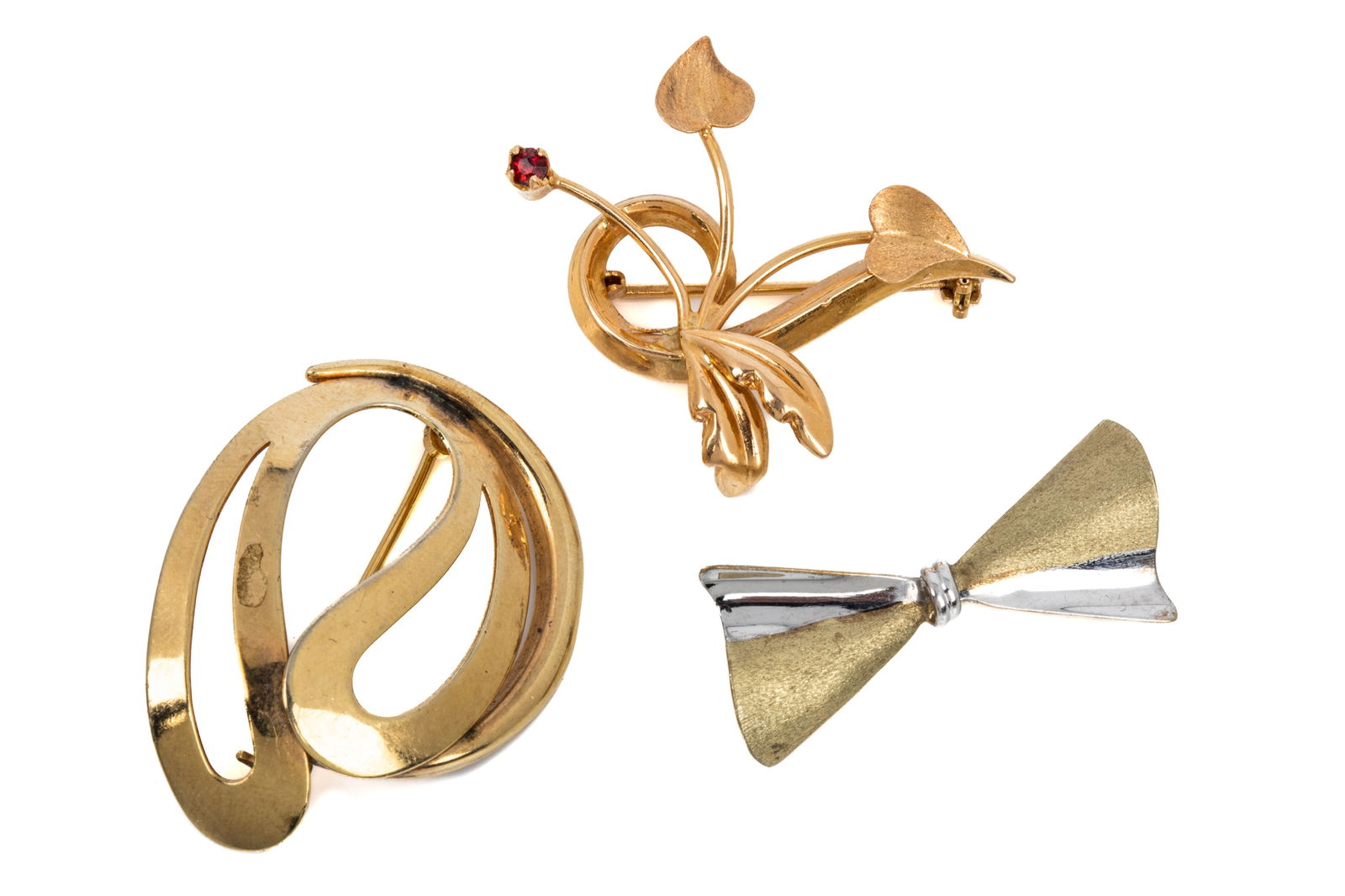 TRIO OF GOLD BROOCHES 10g (1 of 5)