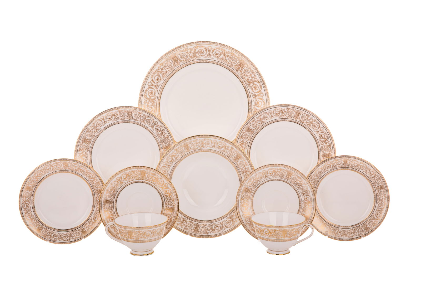 ROYAL DOULTON SOVEREIGN DINNER SERVICE (1 of 3)