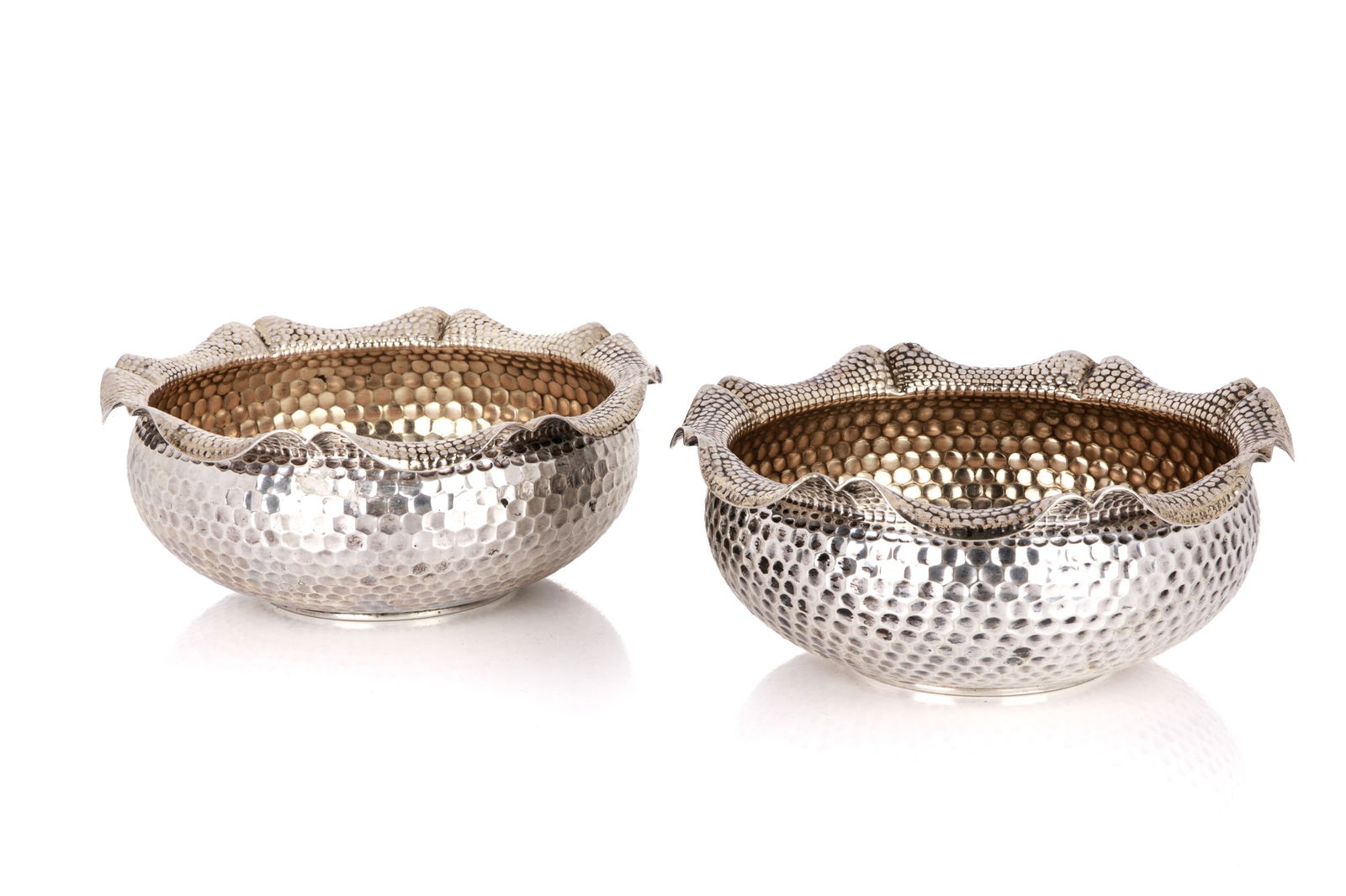 PAIR OF GERMAN JUGENSTIL SILVER BOWLS, 833g (1 of 5)