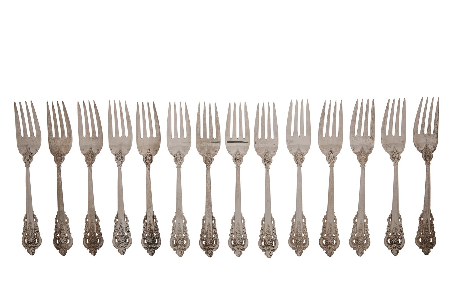 14 GRAND BAROQUE AMERICAN SILVER FORKS, 623g (1 of 2)