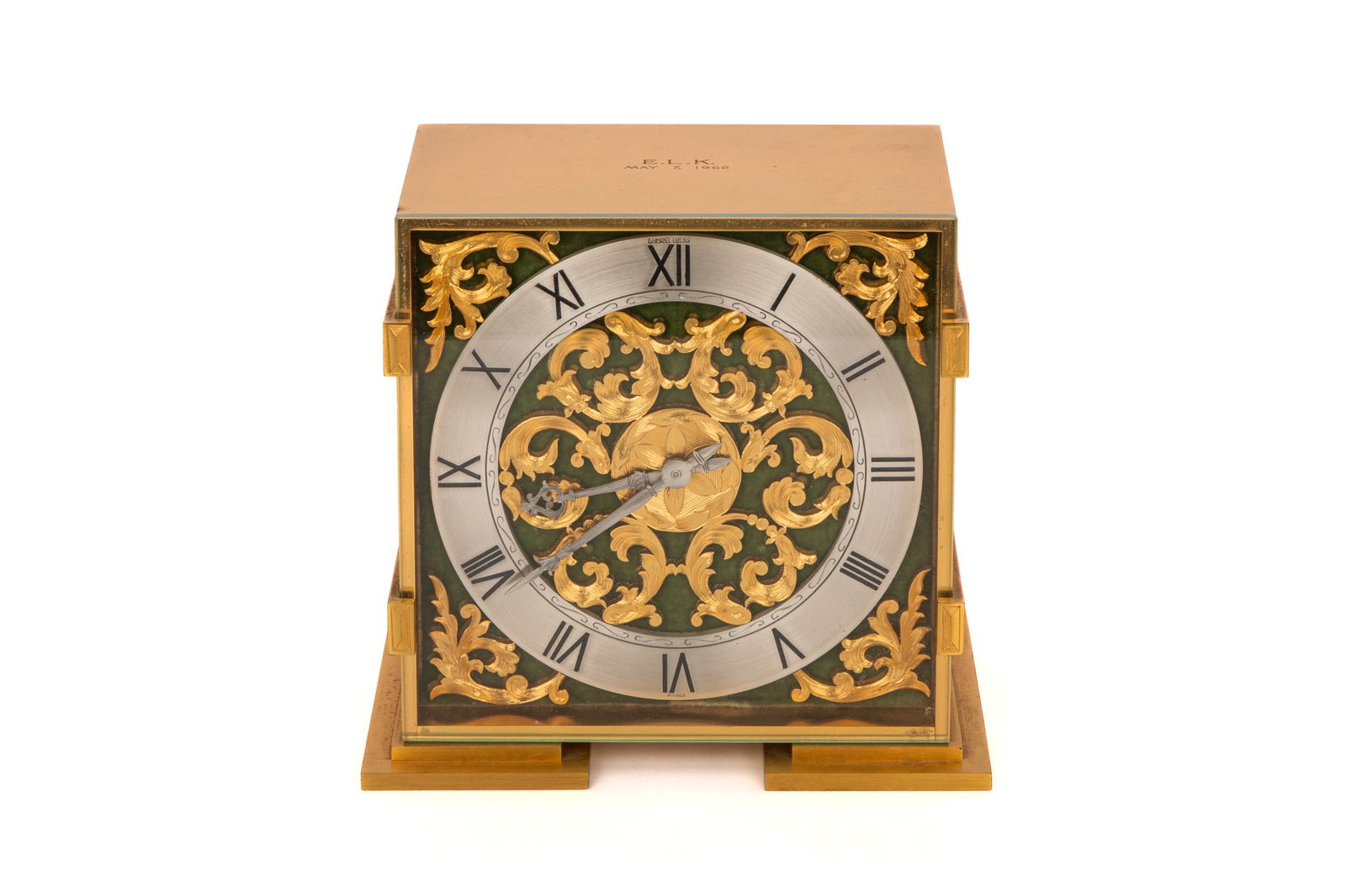 VINTAGE FRENCH BRONZE DESK CLOCK (1 of 10)