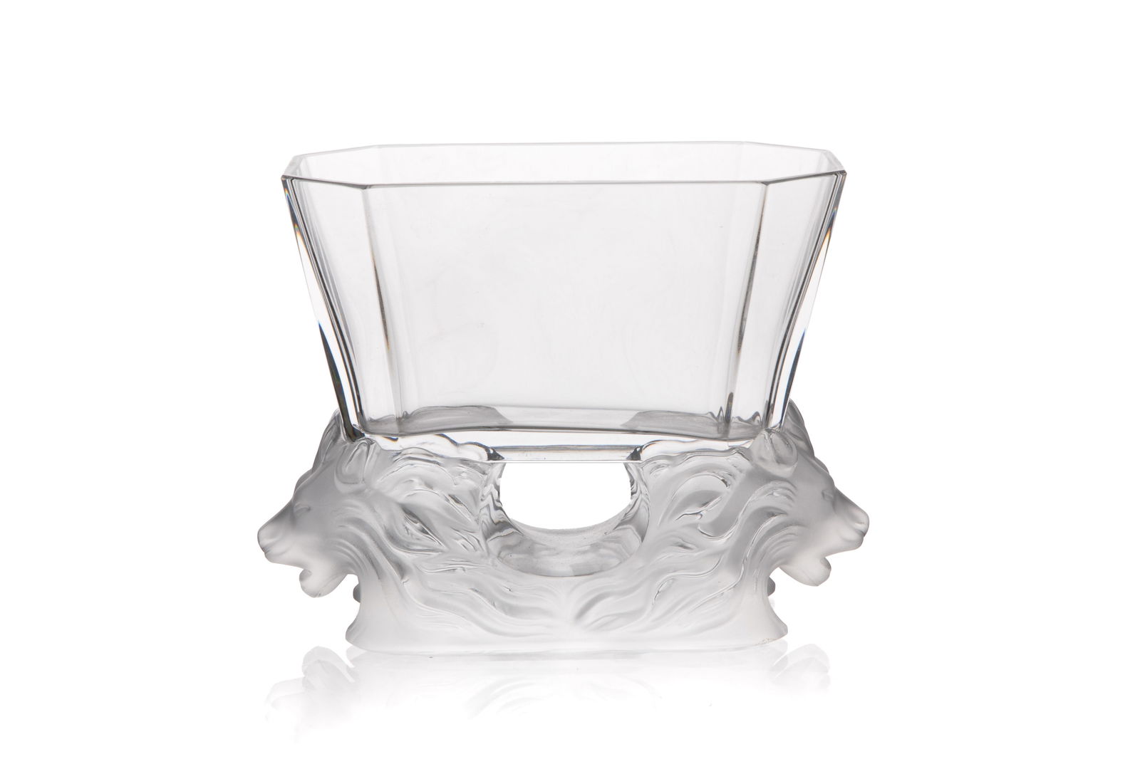 LALIQUE FRANCE "VENISE" DOUBLE LION HEAD VASE (1 of 6)