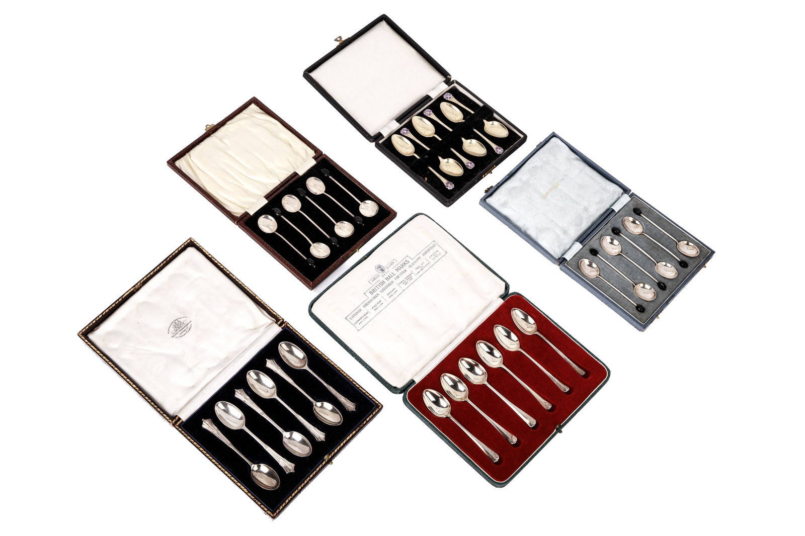 FIVE BOXED SETS OF SILVER SPOONS (1 of 7)