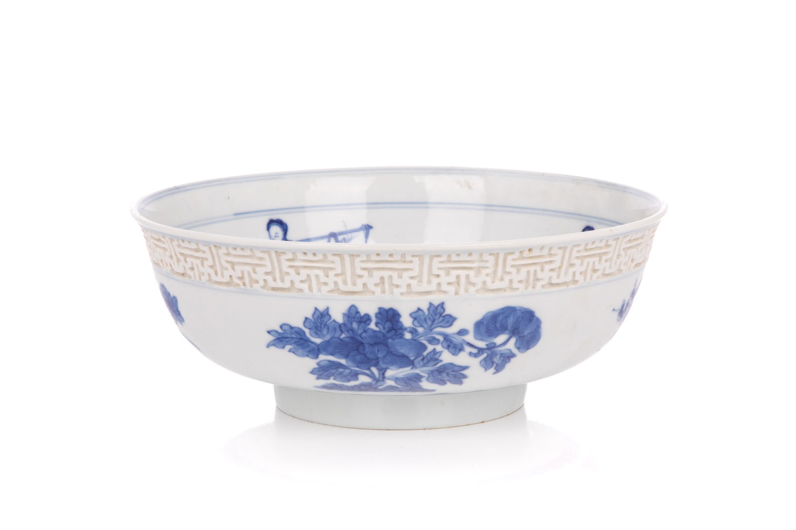 CHINESE BLUE & WHITE KANGXI MANTOUXIN BOWL (1 of 4)