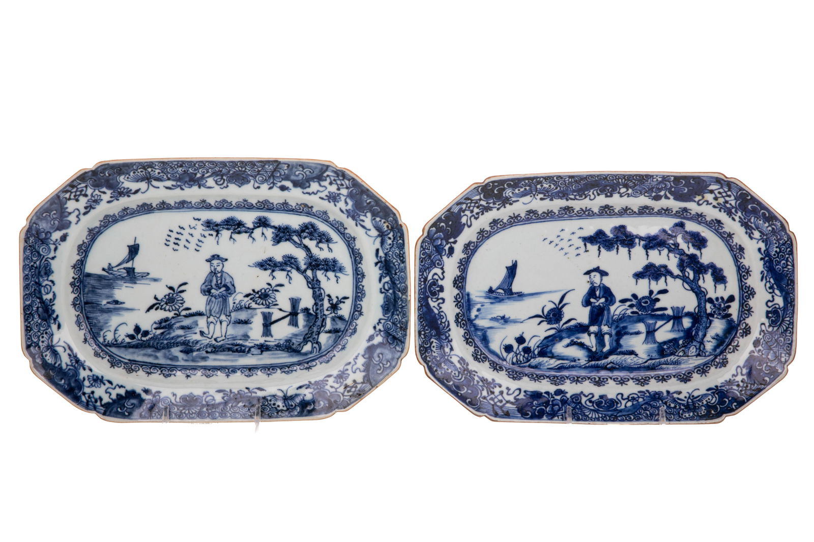 PAIR OF CHINESE BLUE & WHITE PORCELAIN PLATTERS (1 of 2)