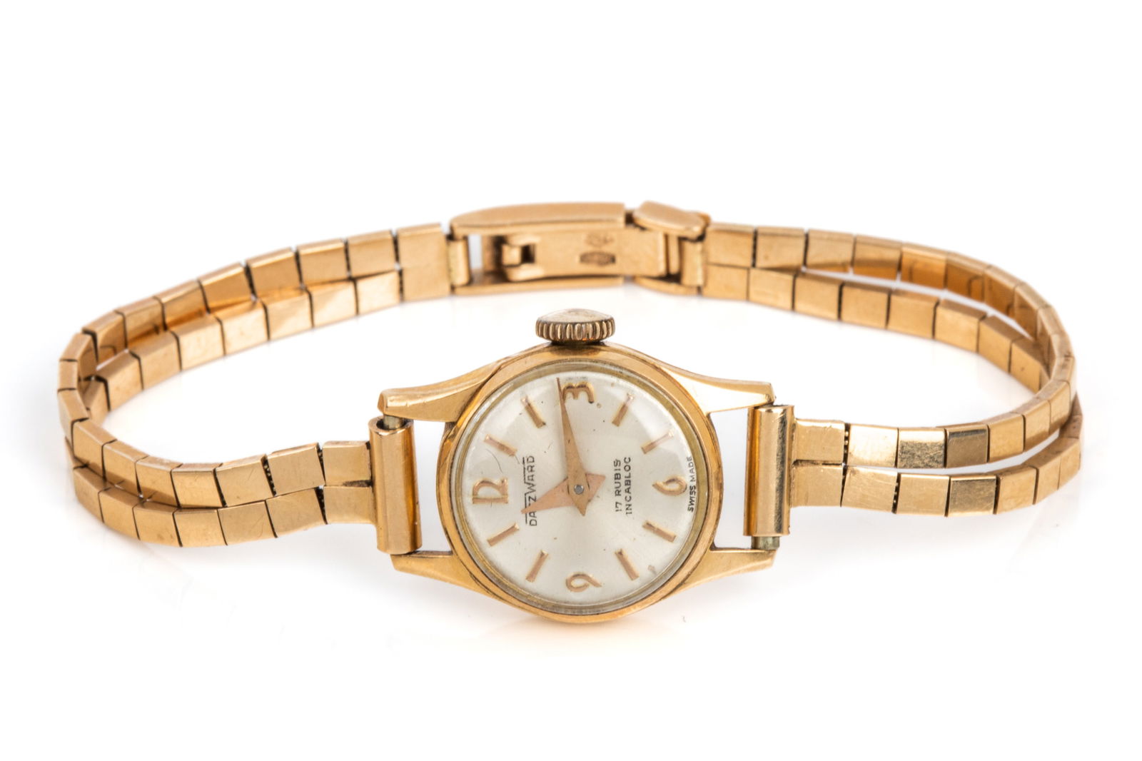 18K GOLD DATZWARD SWISS MADE COCKTAIL WATCH 14.9g: Mechanical wind, 16.5mm case, plastic crystal, 17 jewel movement,18K gold case and bracelet, measuring 6.25 inches wearable length. 14.9 grams (total)
