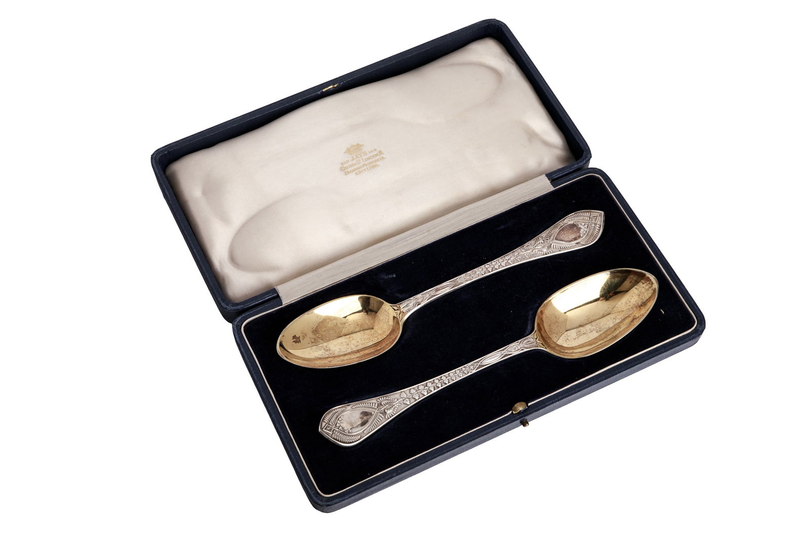 CASED VICTORIAN SILVER BERRY SPOONS, 202g: London 1876, George Adams, 202 grams sterling