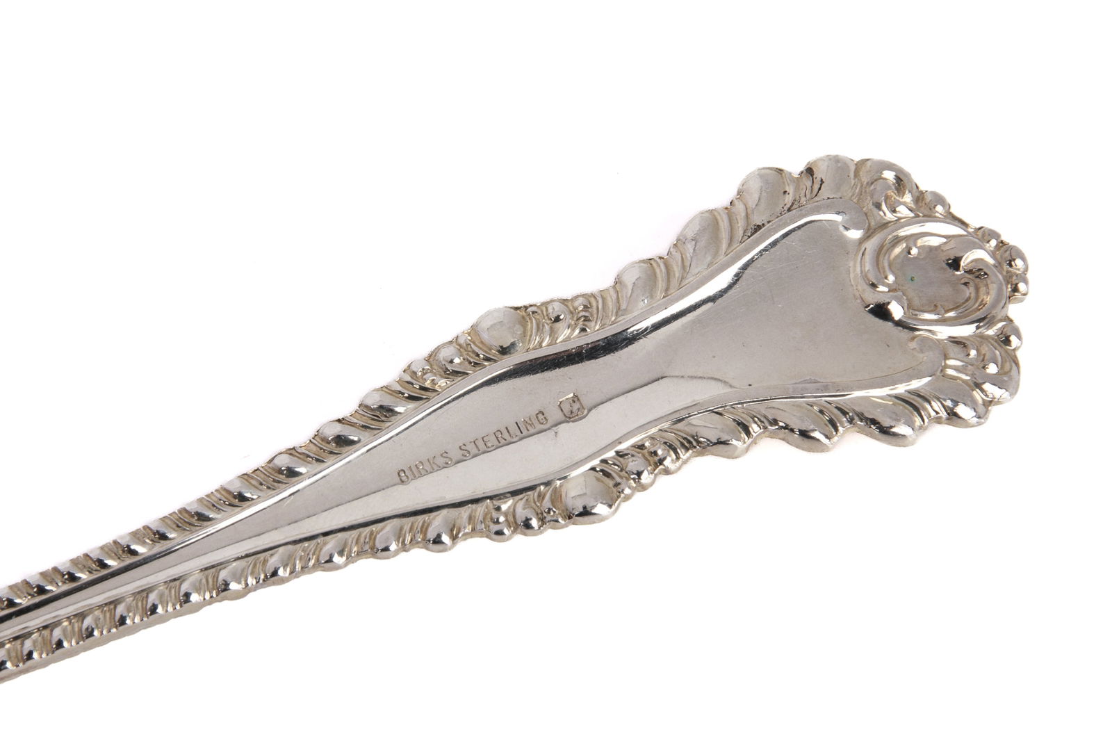 62pcs. VARIOUS-PATTERNED SILVER FLATWARE, 2682g - 2