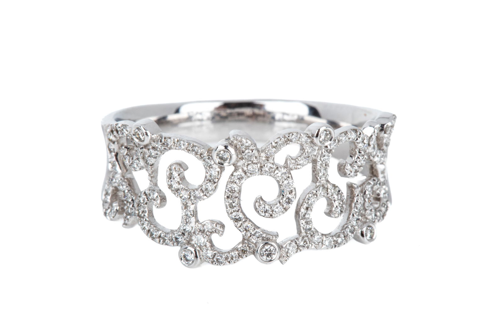 14K AUSPICIOUS CLOUD MOTIF DIAMOND RING 3.8g: 14K white gold diamond ring feature Xiangyun (auspicious clouds) motif, measuring 10.5mm wide. Featuring approximately 0.37cttw of round brilliant cut diamonds. Size 7.5 (approximate) 3.80 grams