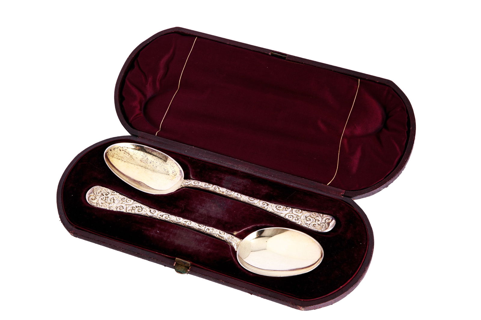 CASED VICTORIAN SILVER BERRY SPOONS, 148g: English sterling Sheffield 1874 Silver gilt scrolling design in period case. 148 grams L. 8 9/16in