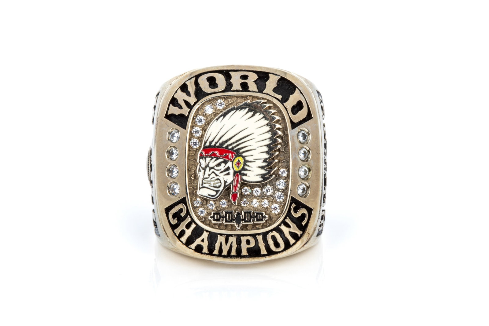 10K HILL UNITED CHIEFS CHAMPIONSHIP RING 59g: 10K white gold Hill United Chiefs championship ring measuring 31.9mm long by 9.9mm tall. Featuring cubic zirconia, red and white enamel, and blackening patina.Size 12 59 grams