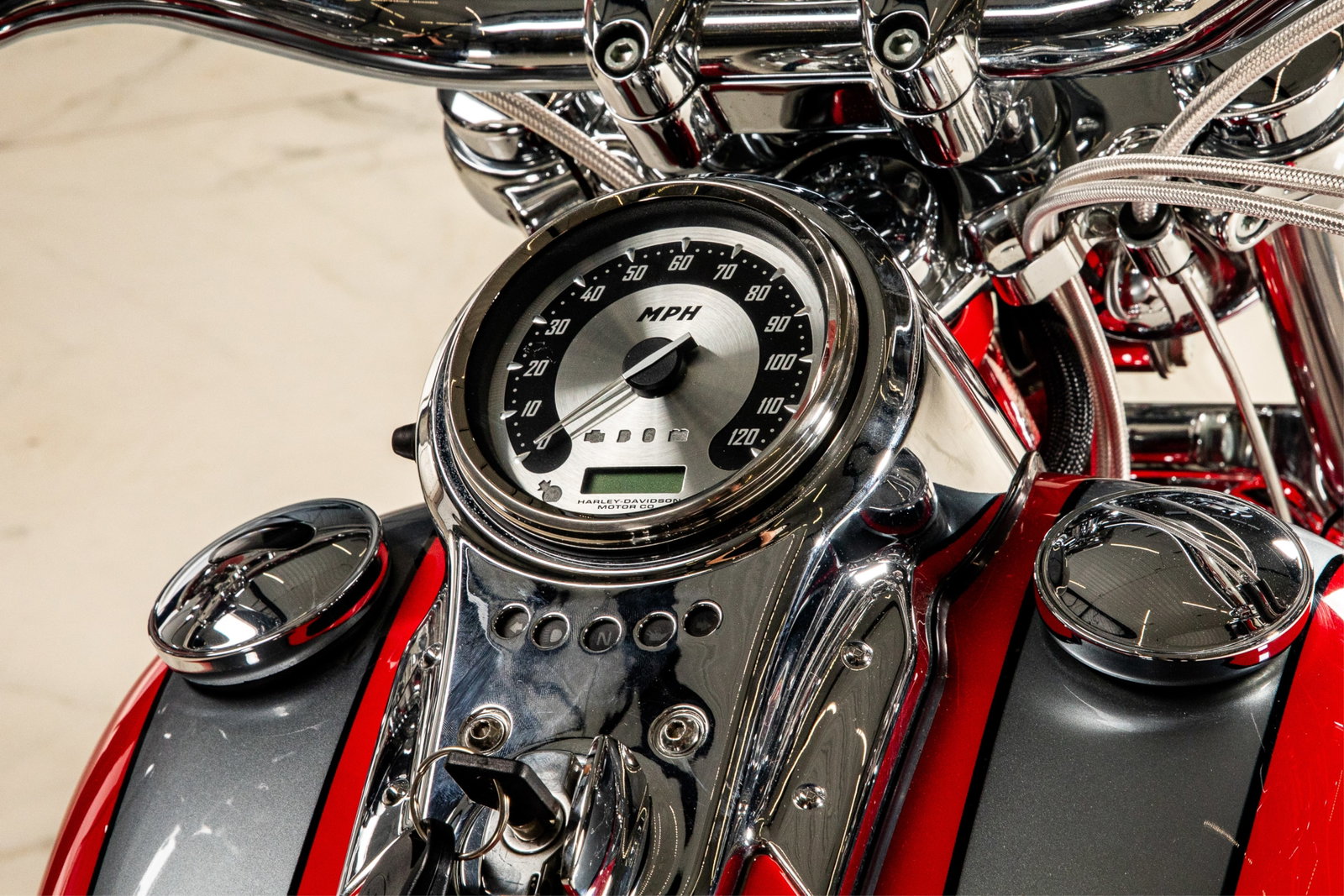 CUSTOMIZED HARLEY DAVIDSON SCREAMIN EAGLE 110 - 8