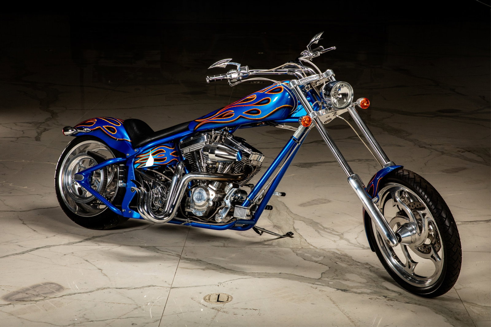 2005 AMERICAN IRONHORSE LEGEND CUSTOM MOTORCYCLE (1 of 6)