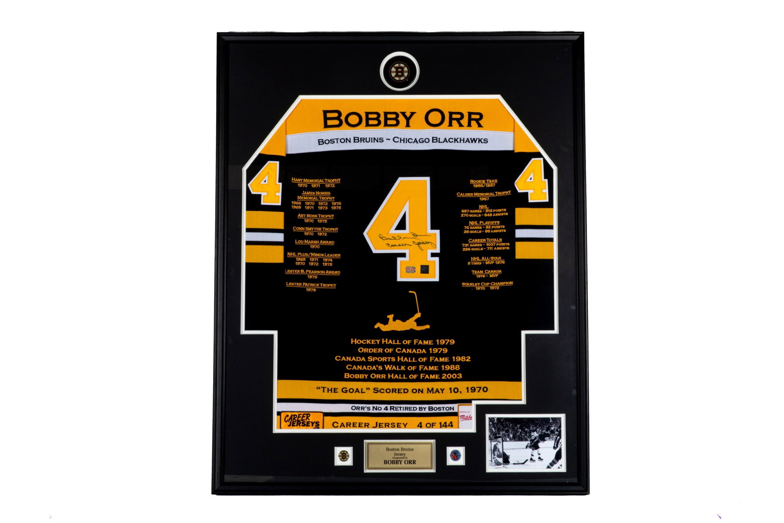BOBBY ORR BOSTON BRUINS COMMEMORATIVE JERSEY (1 of 2)