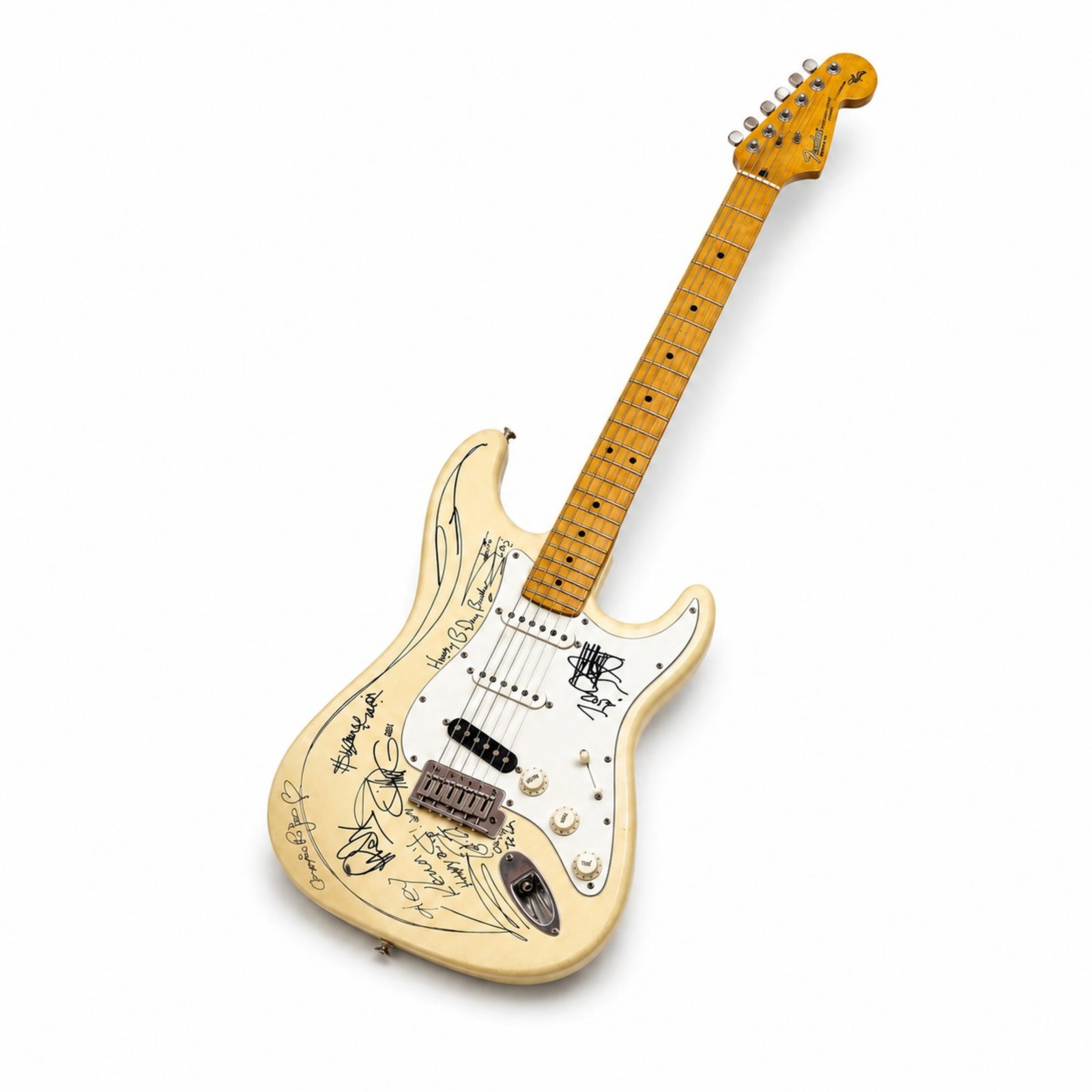 FENDER STRATOCASTER: Autographed by several musicians. A gift to the owner. L. 38 3/4", N397196