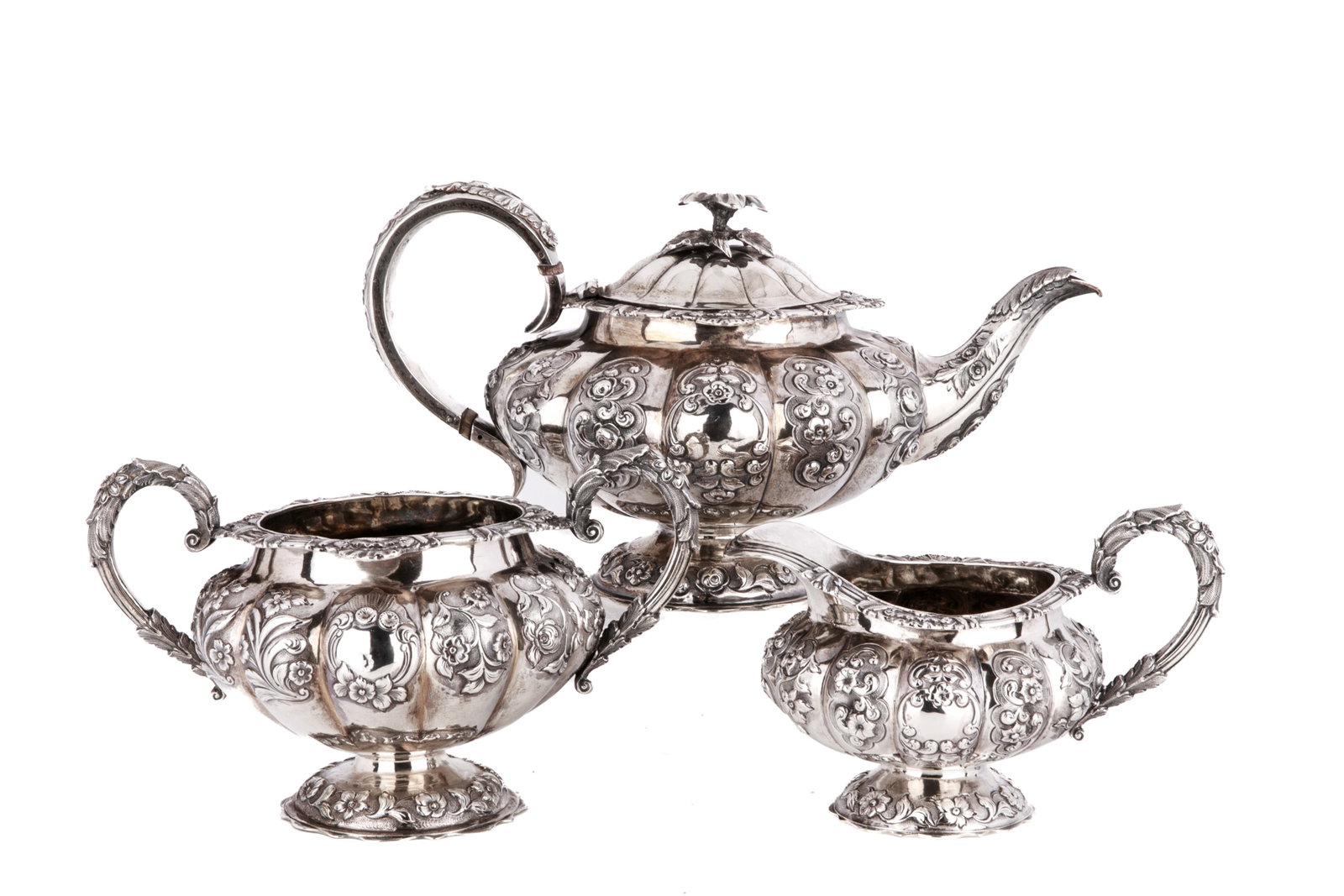 WILLIAM IV 3 PIECE STERLING SILVER TEA SET, 1490g (1 of 3)